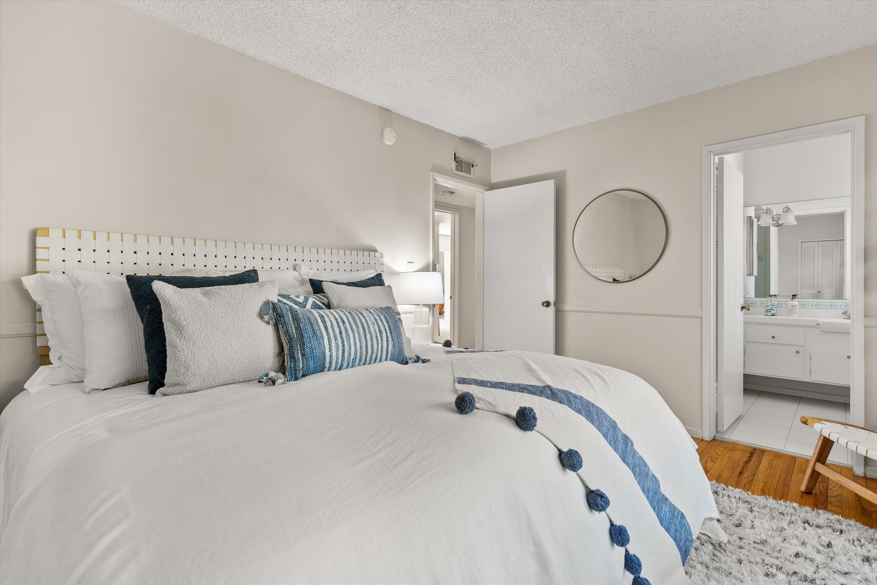 3727 Pescadero Drive