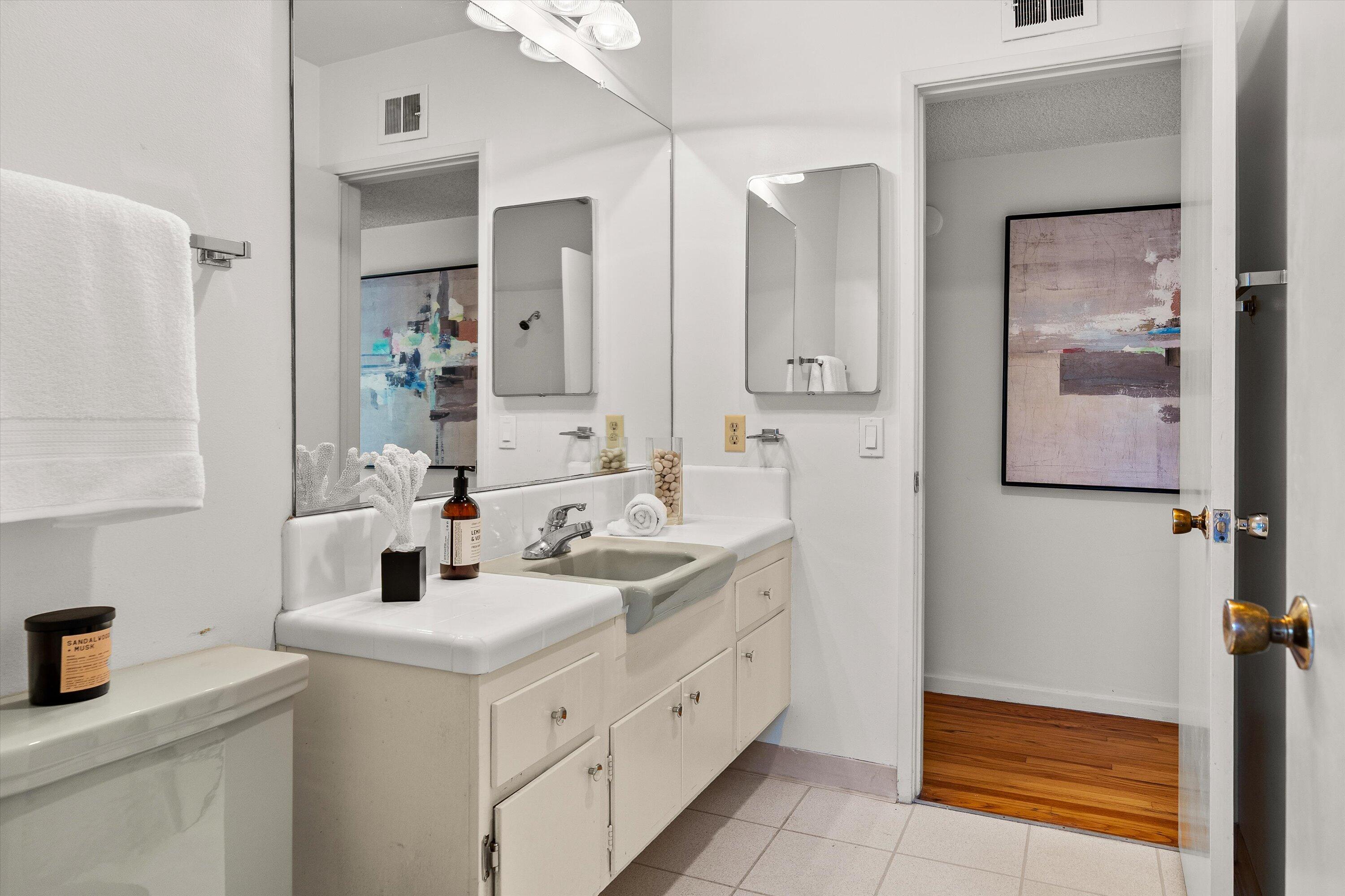 3727 Pescadero Drive