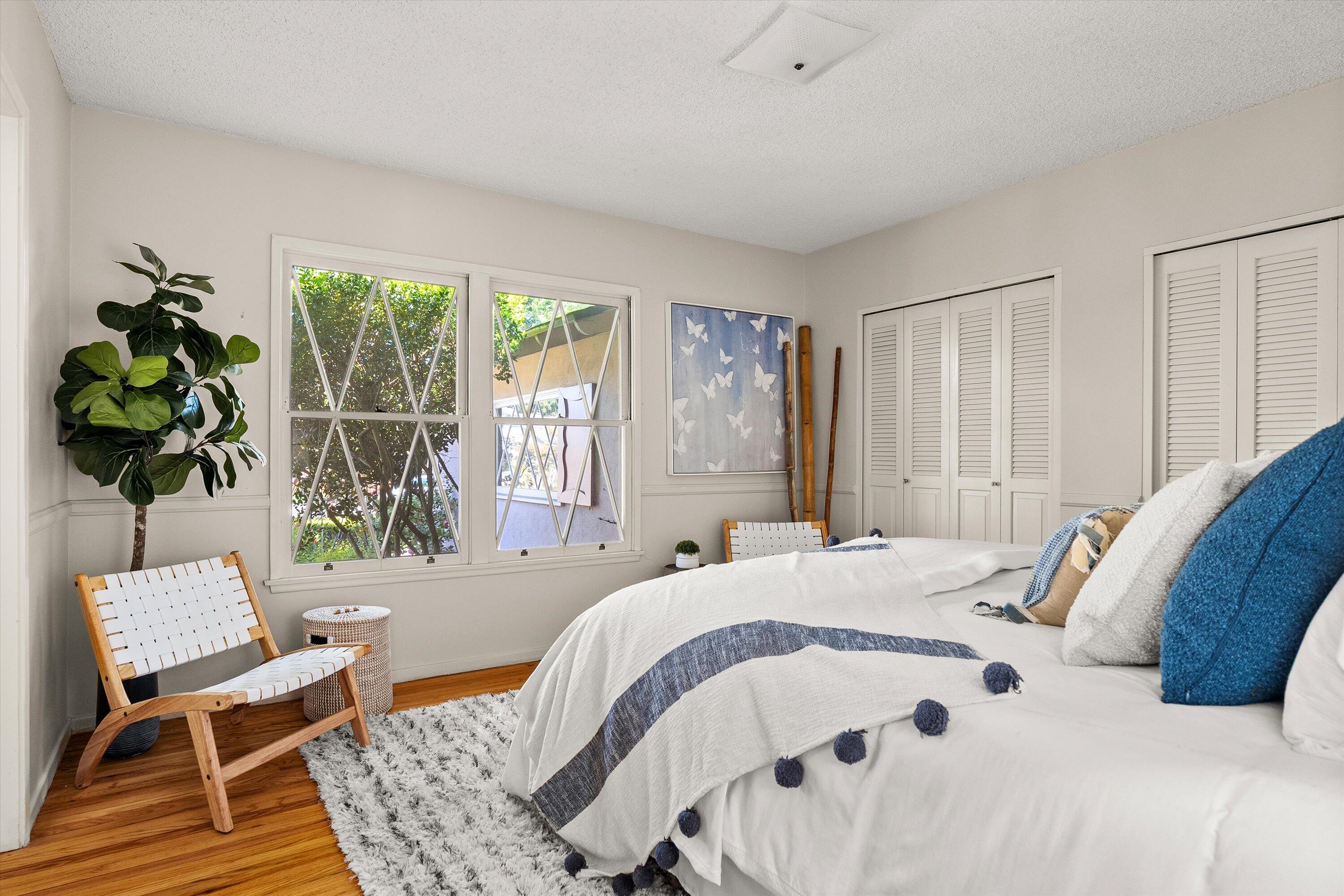 3727 Pescadero Drive