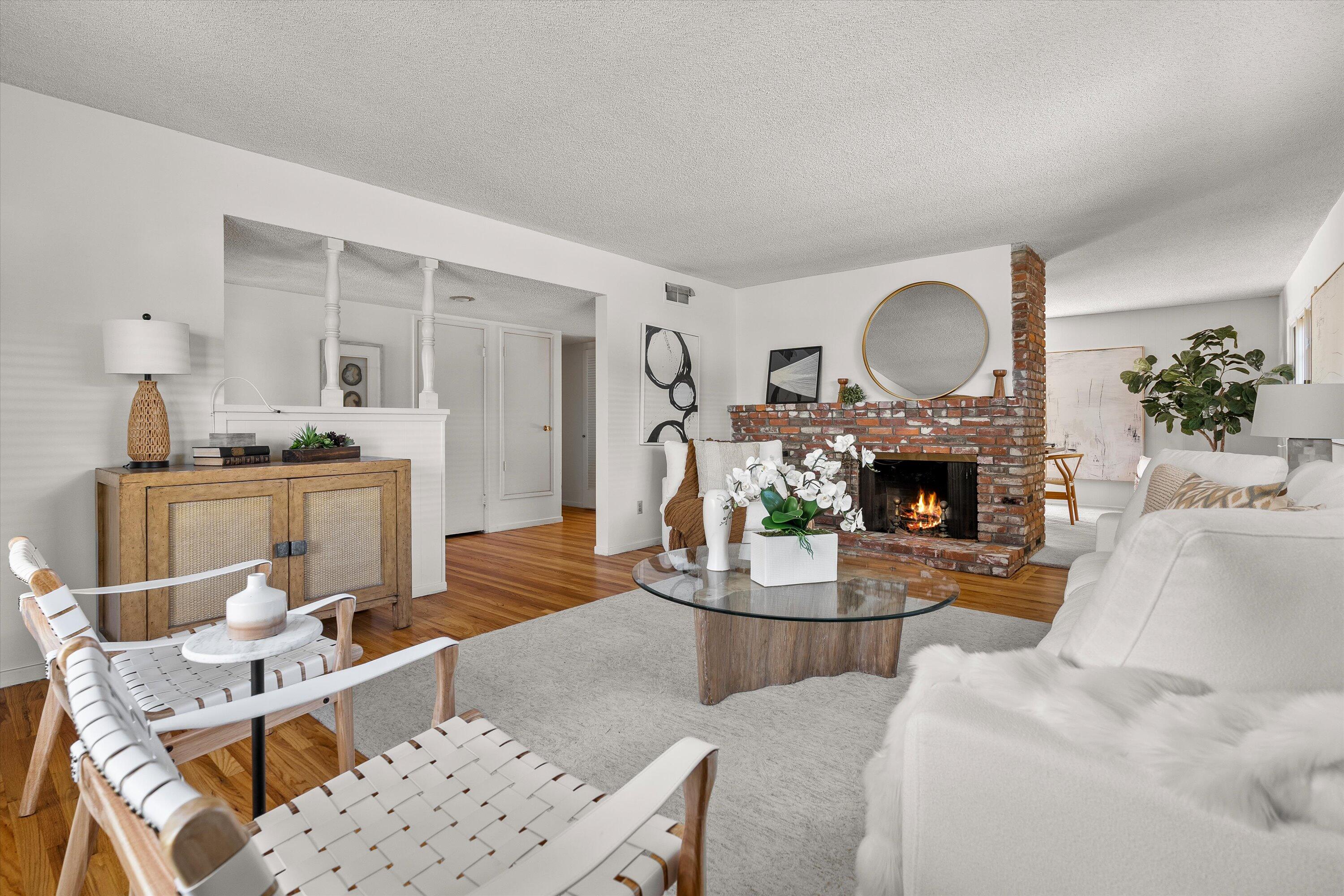 3727 Pescadero Drive