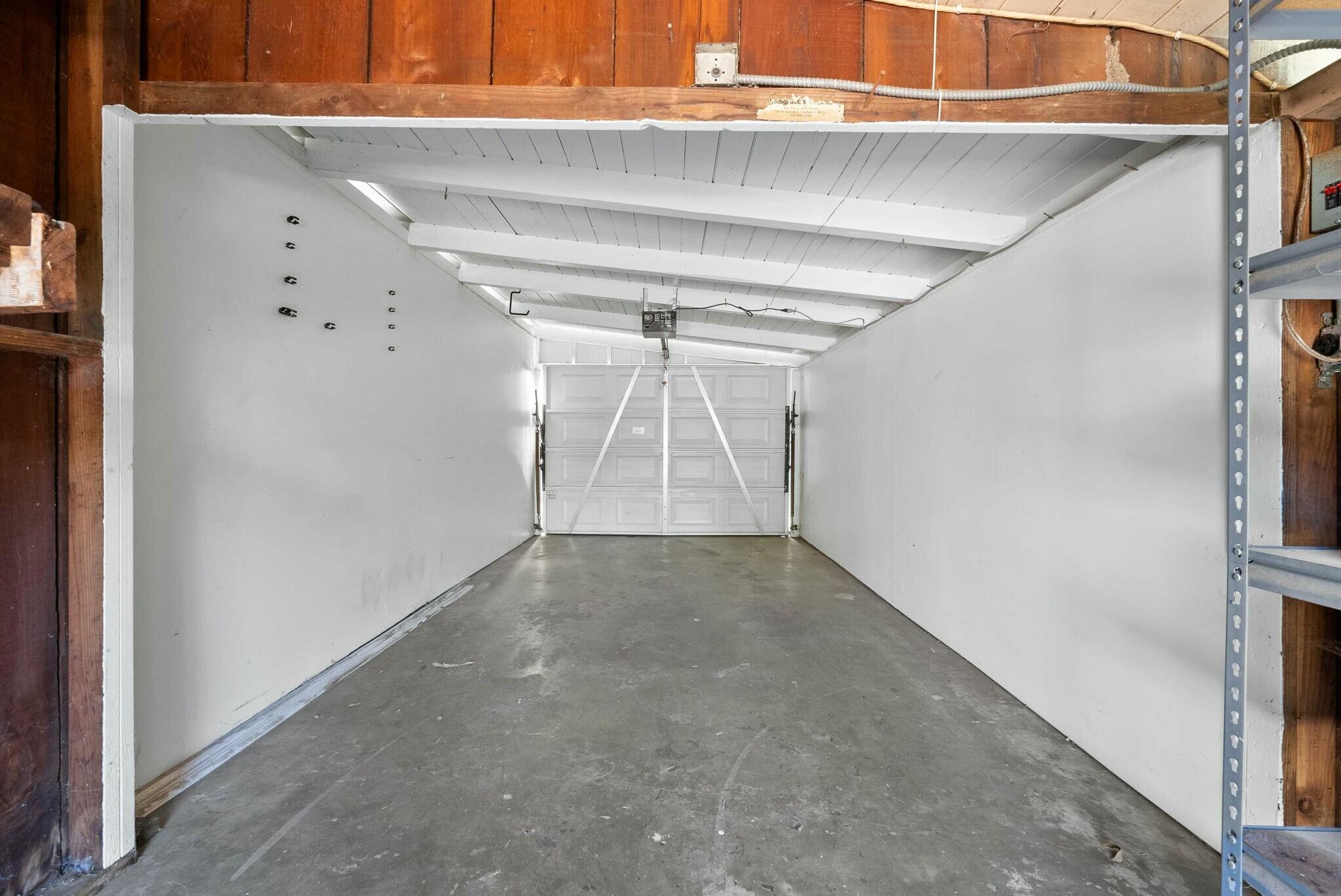 9 S Voluntario Street