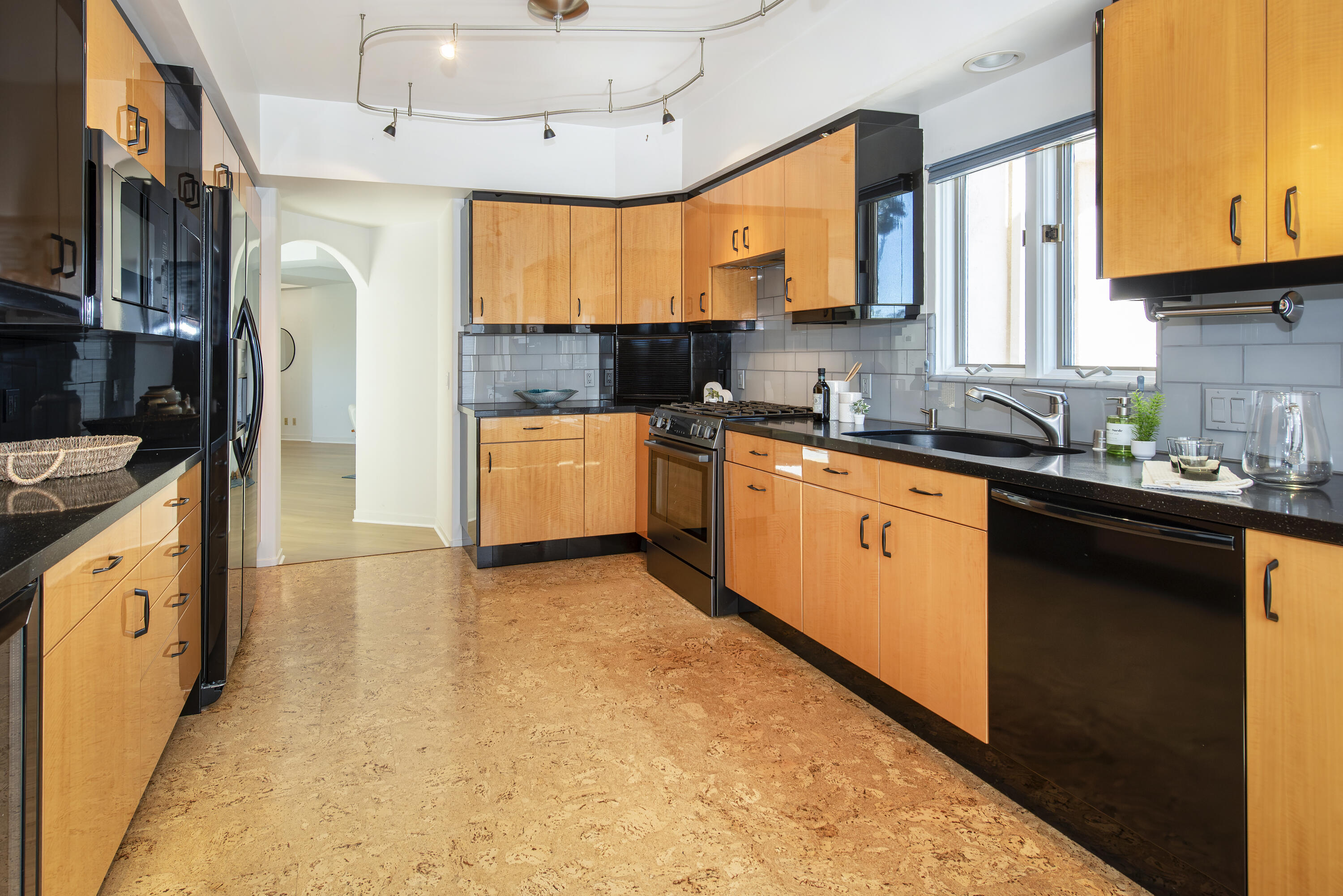 4440 Shadow Hills Circle, C