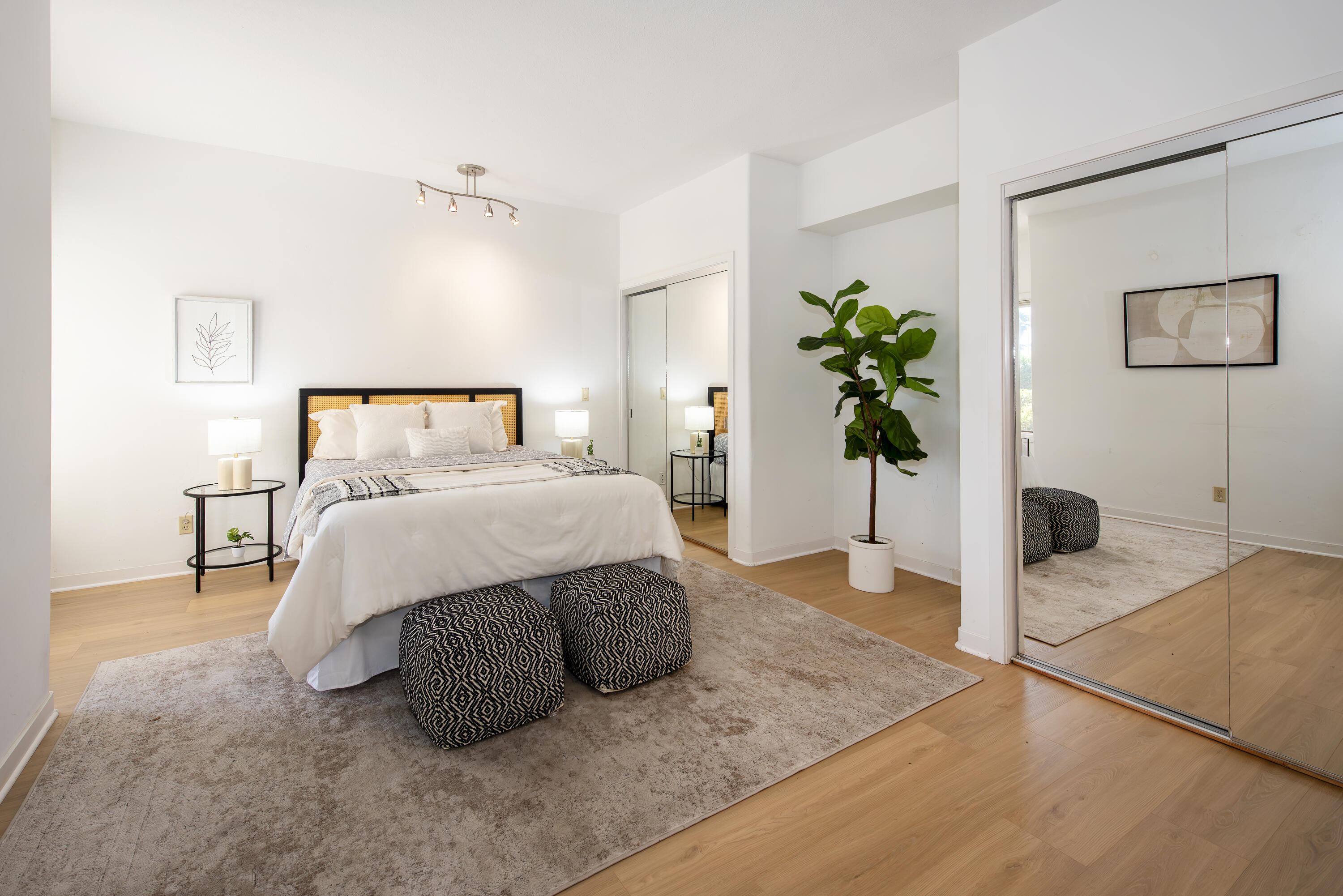 4440 Shadow Hills Circle, C