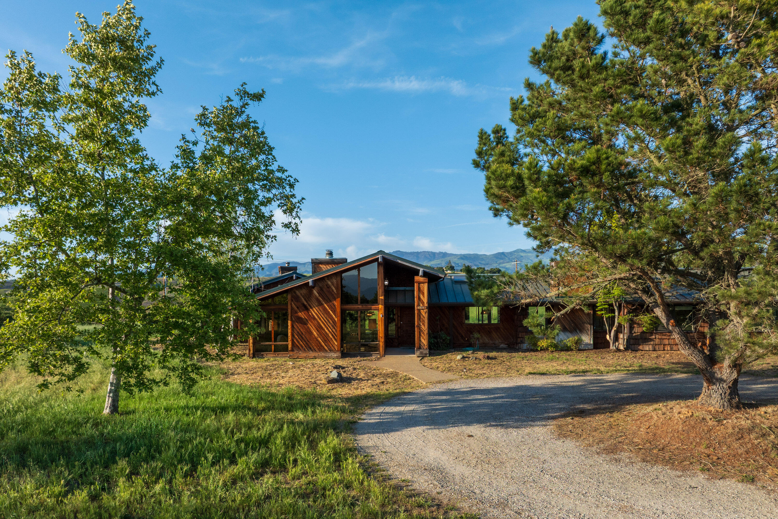 4825 Baseline Avenue