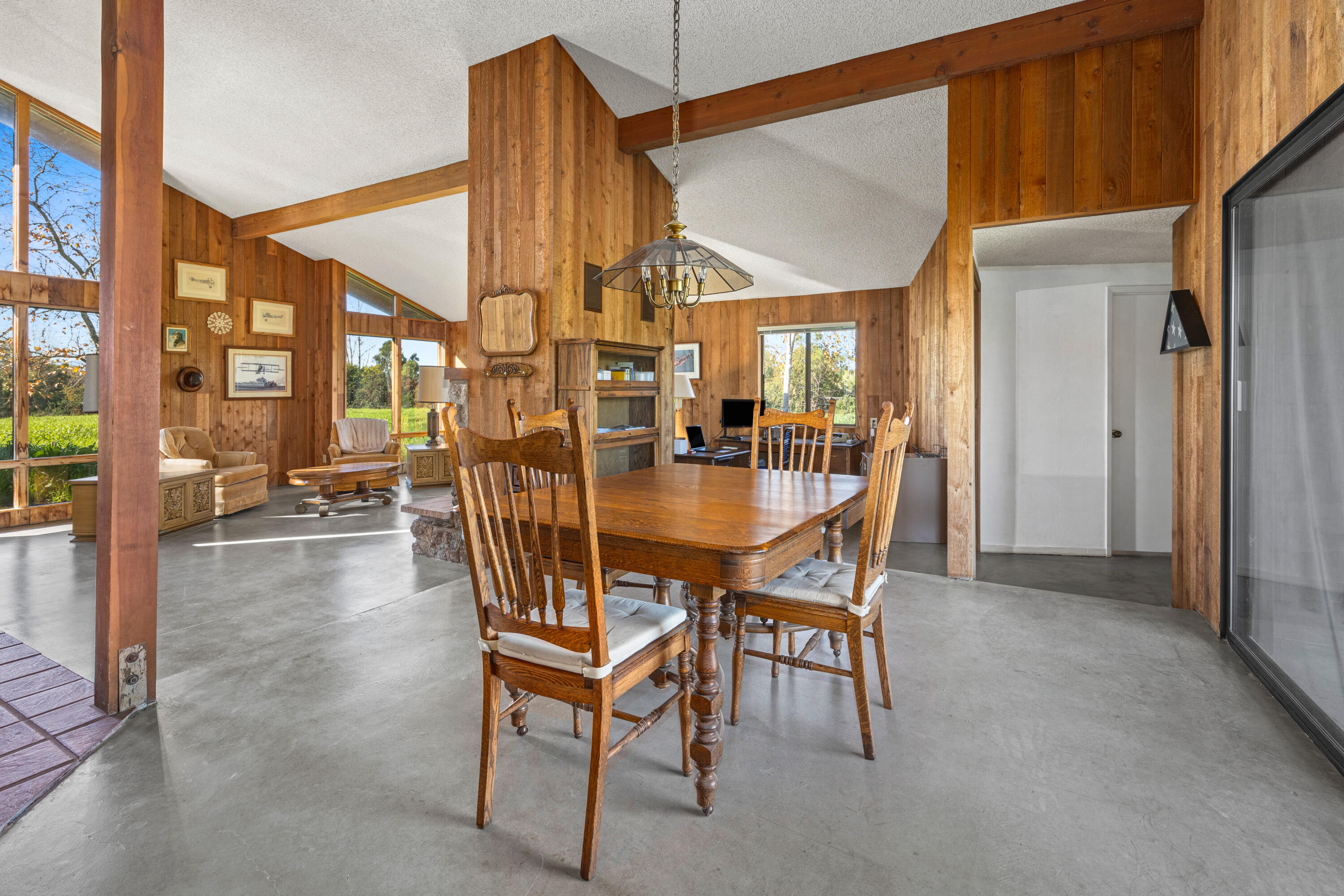 4825 Baseline Avenue