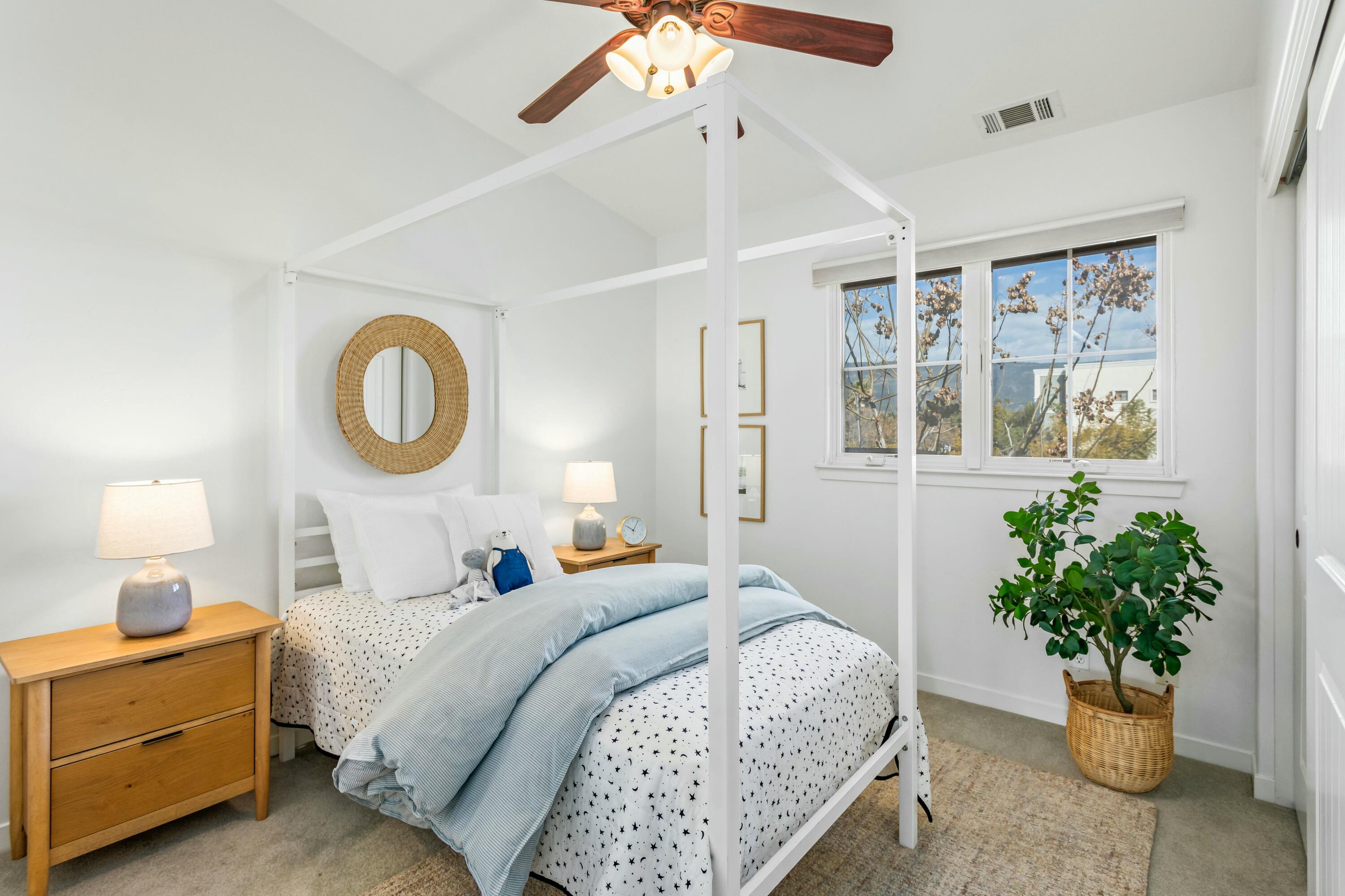 345 Kellogg Way, 2