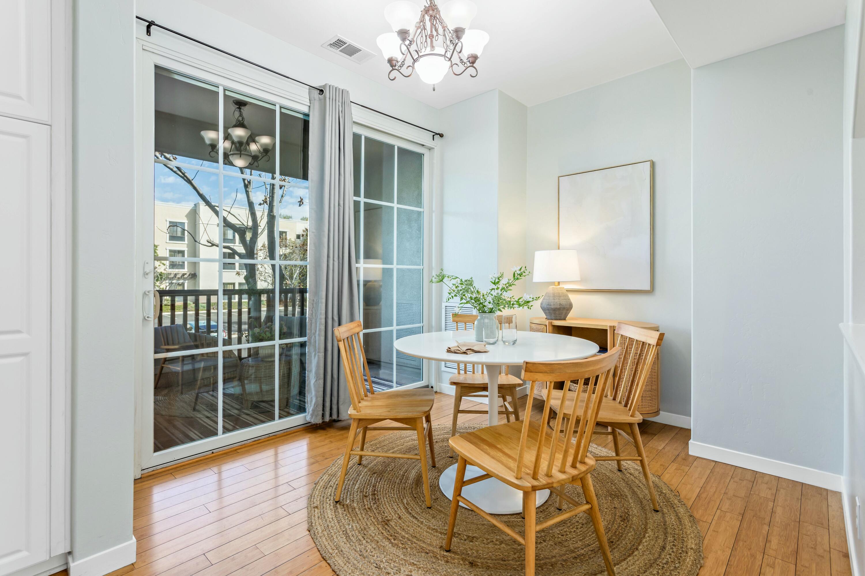 345 Kellogg Way, 2