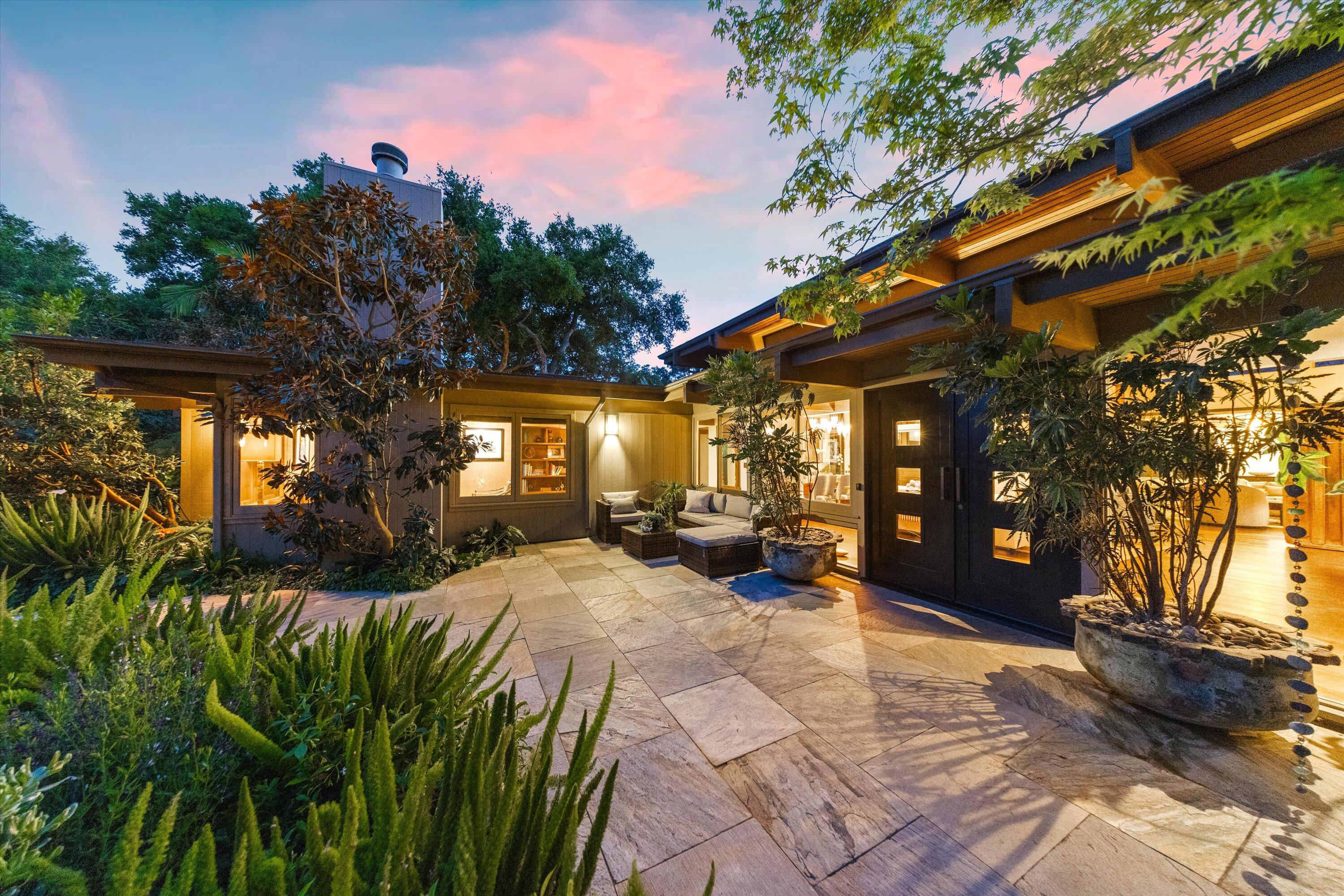 655 Oak Springs Lane