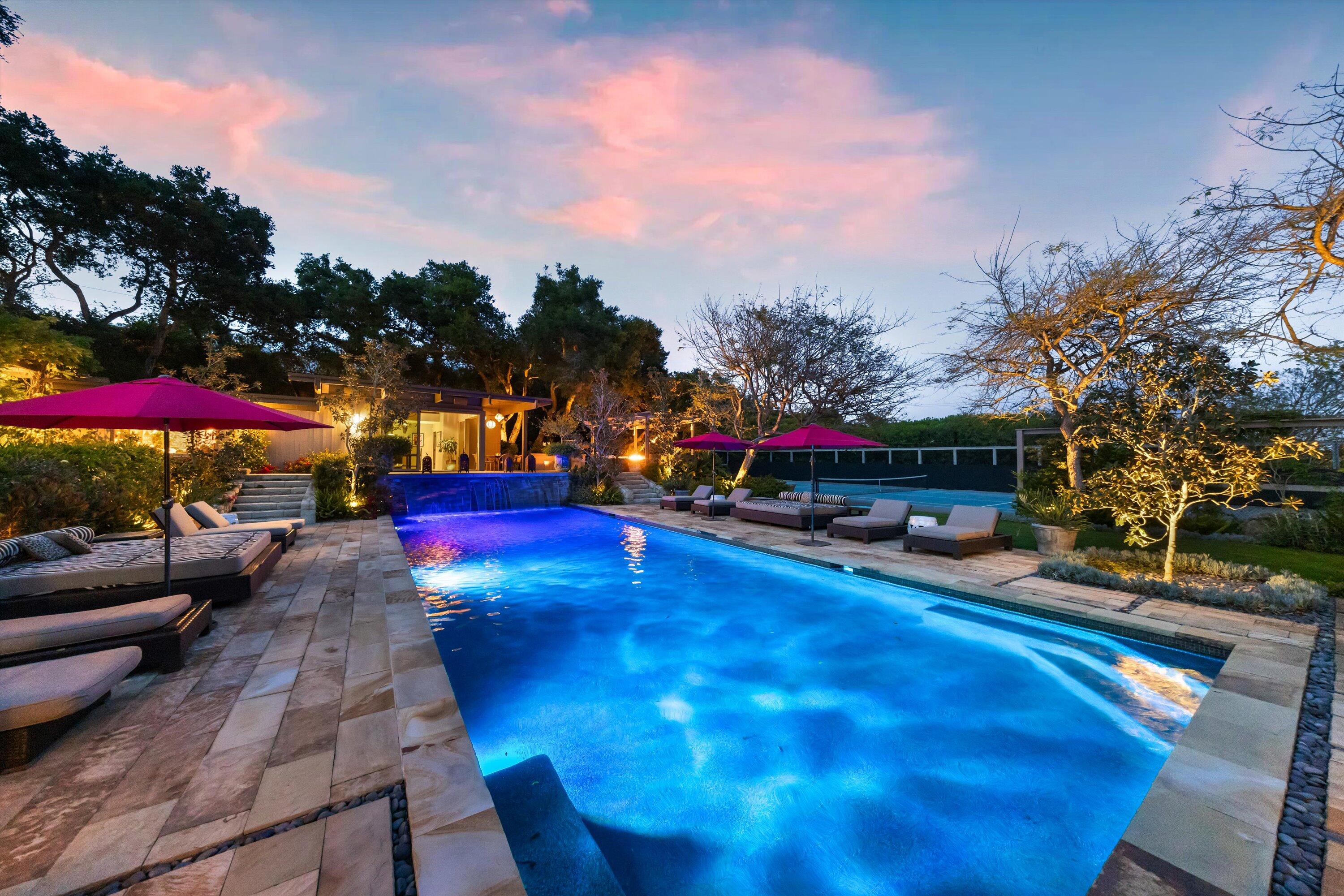 655 Oak Springs Lane
