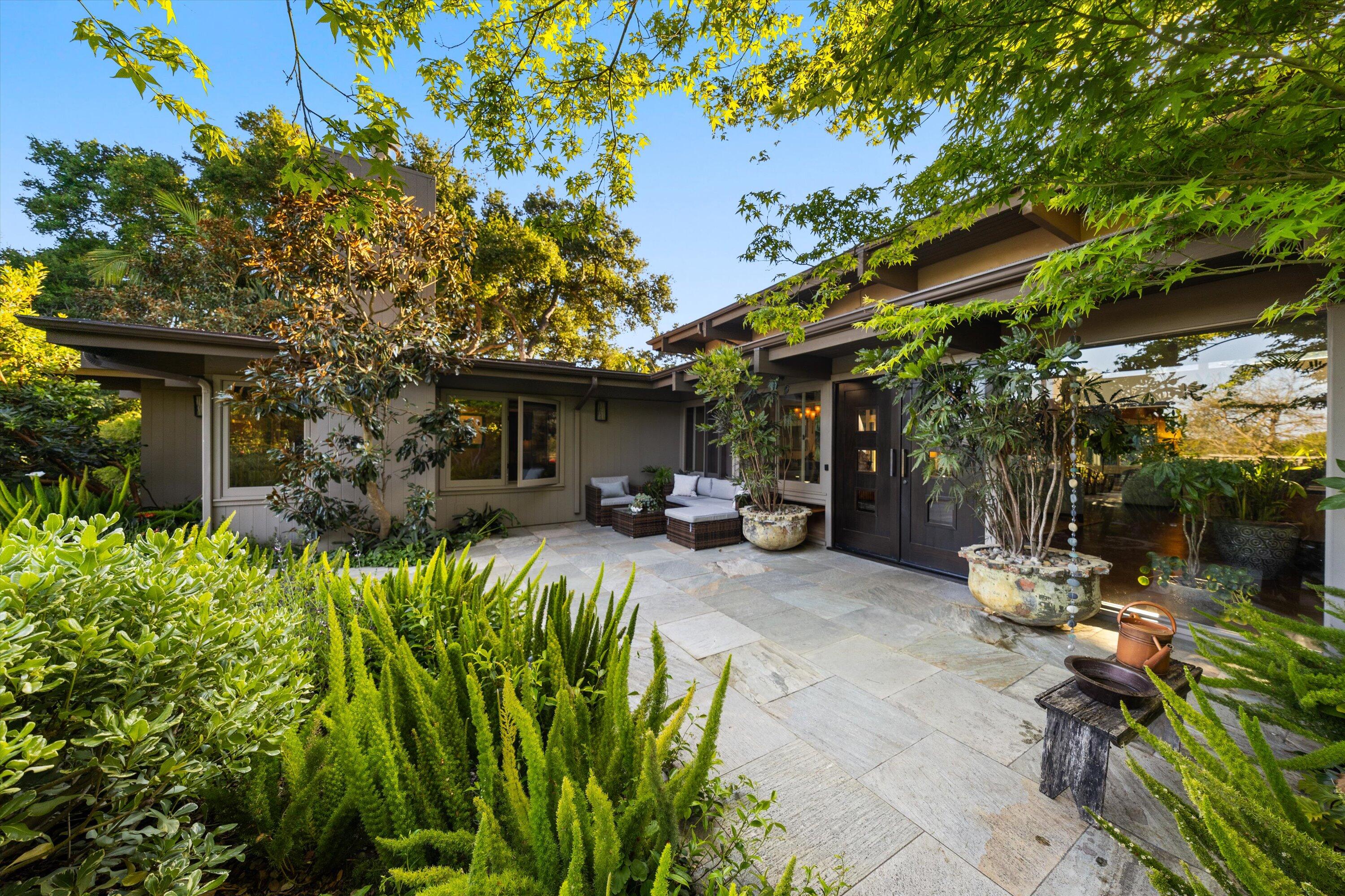655 Oak Springs Lane