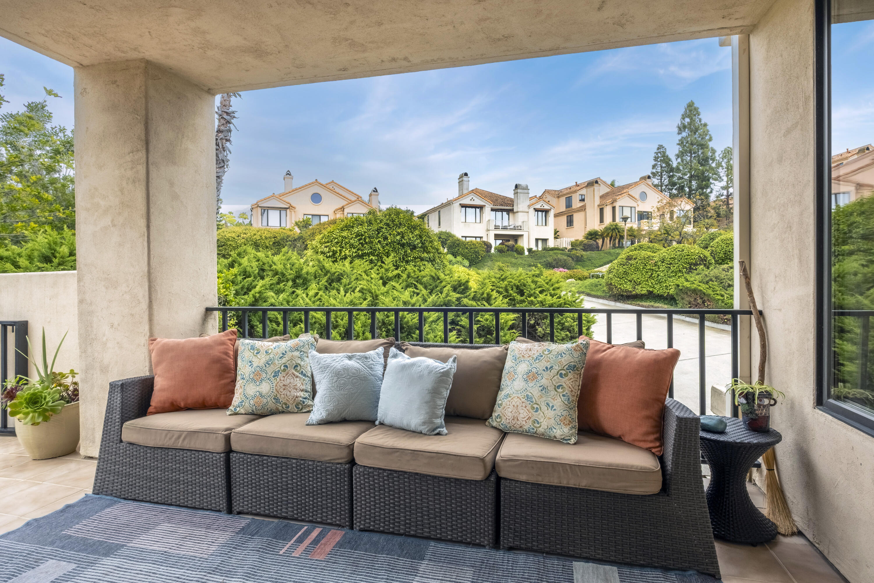 4477 Shadow Hills Boulevard, A