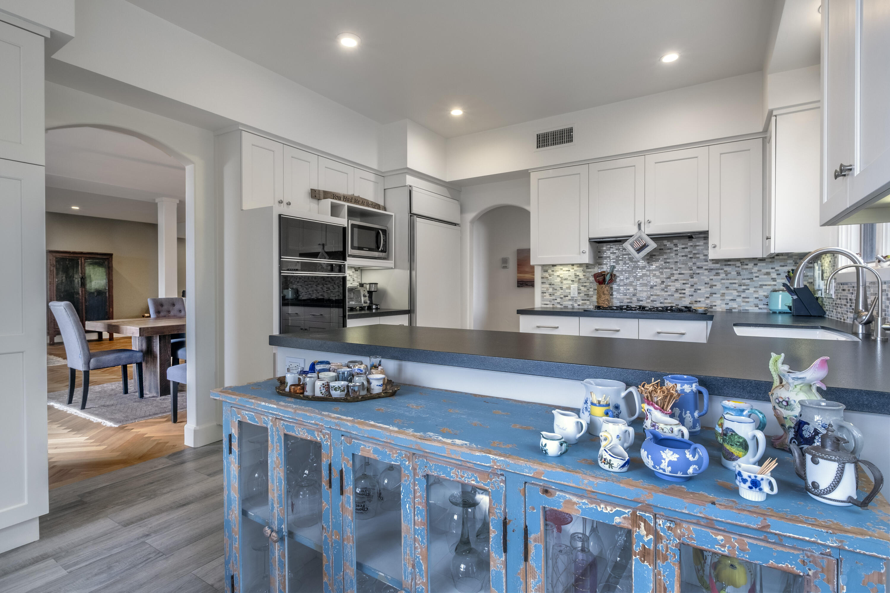 4477 Shadow Hills Boulevard, A