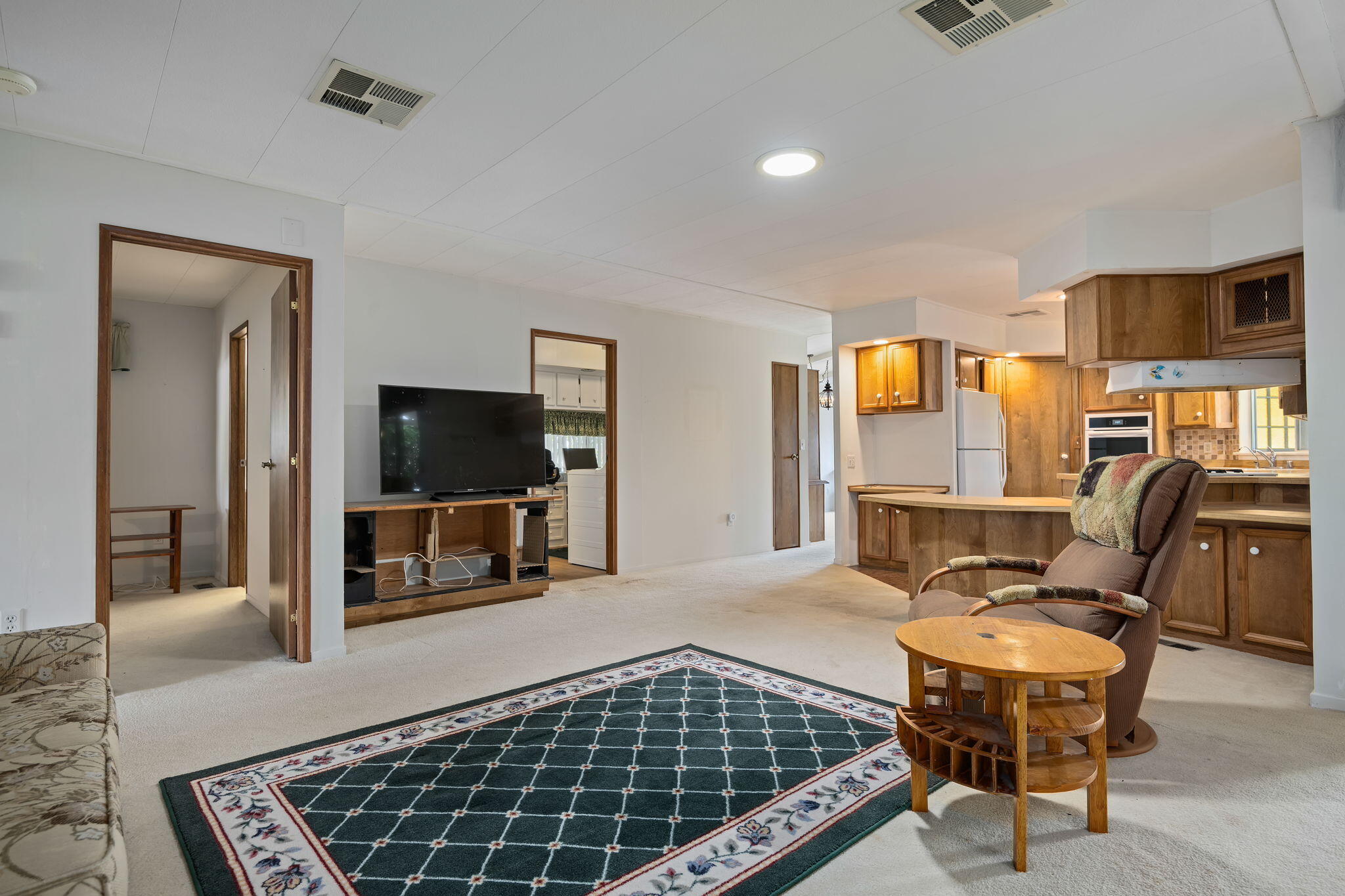 340 Old Mill Road, 205