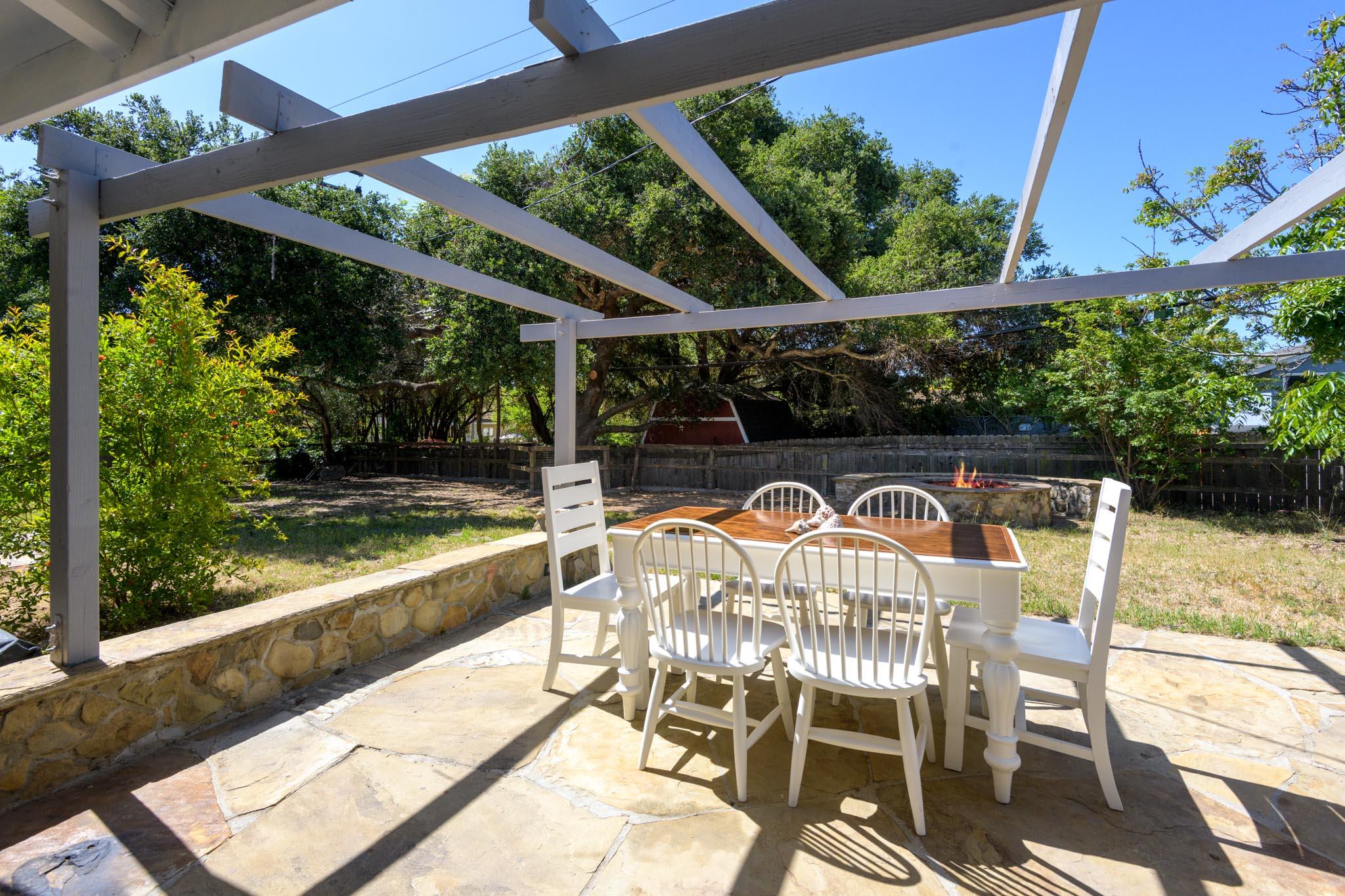 5515 Longfellow Drive
