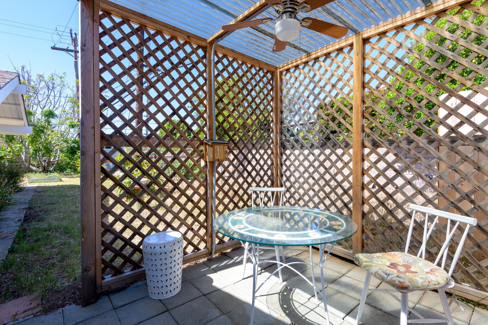 5515 Longfellow Drive