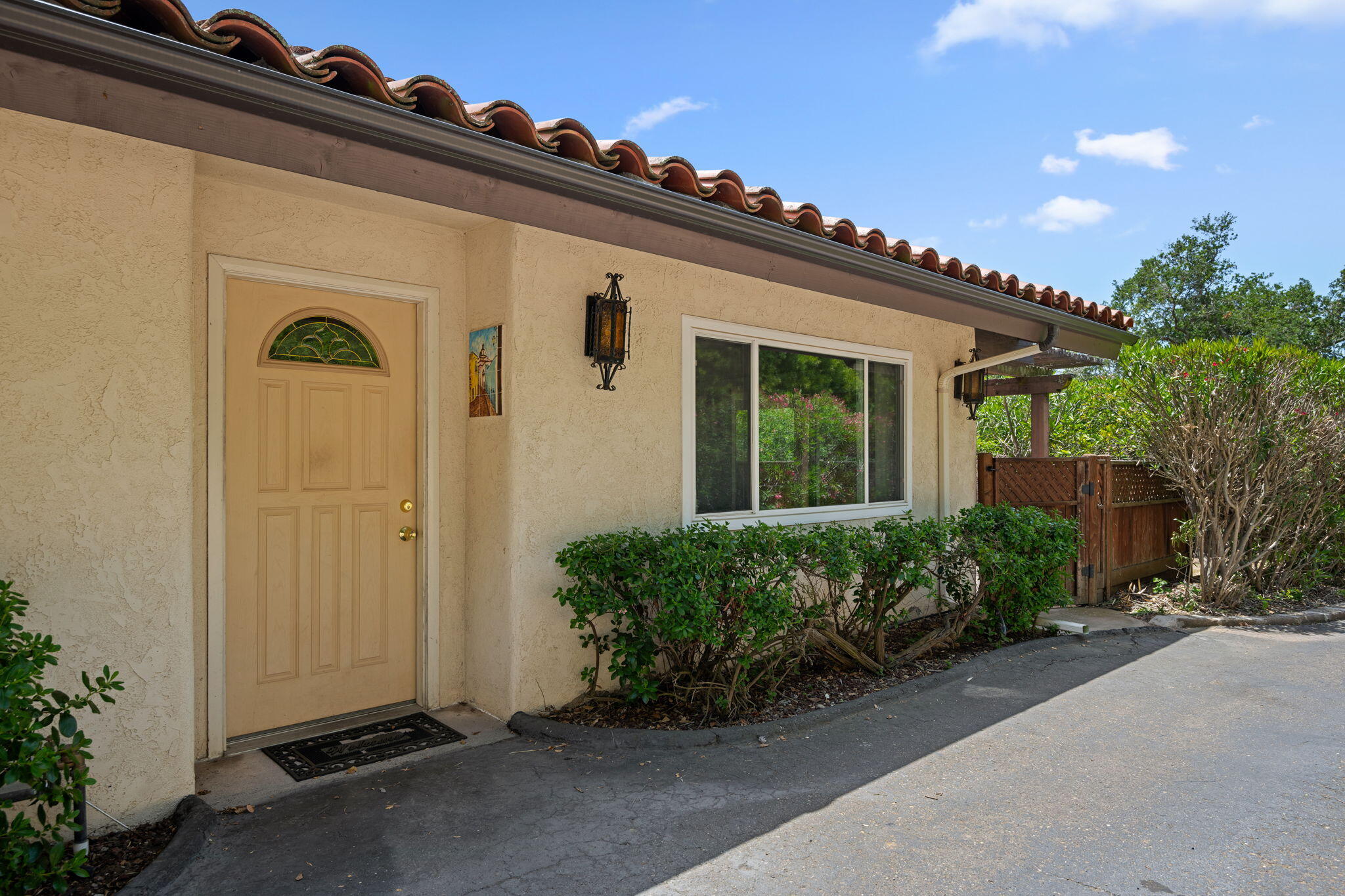 2106 Mt Calvary Road