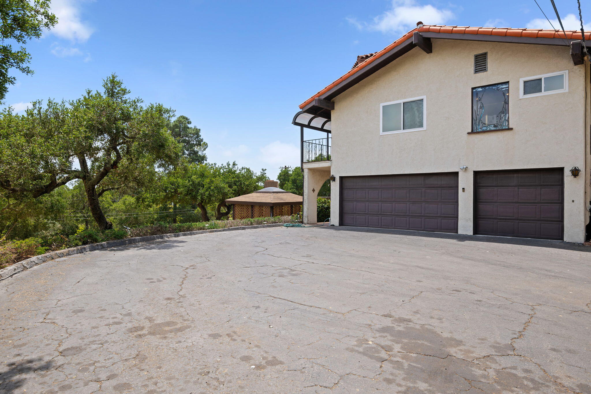 2106 Mt Calvary Road