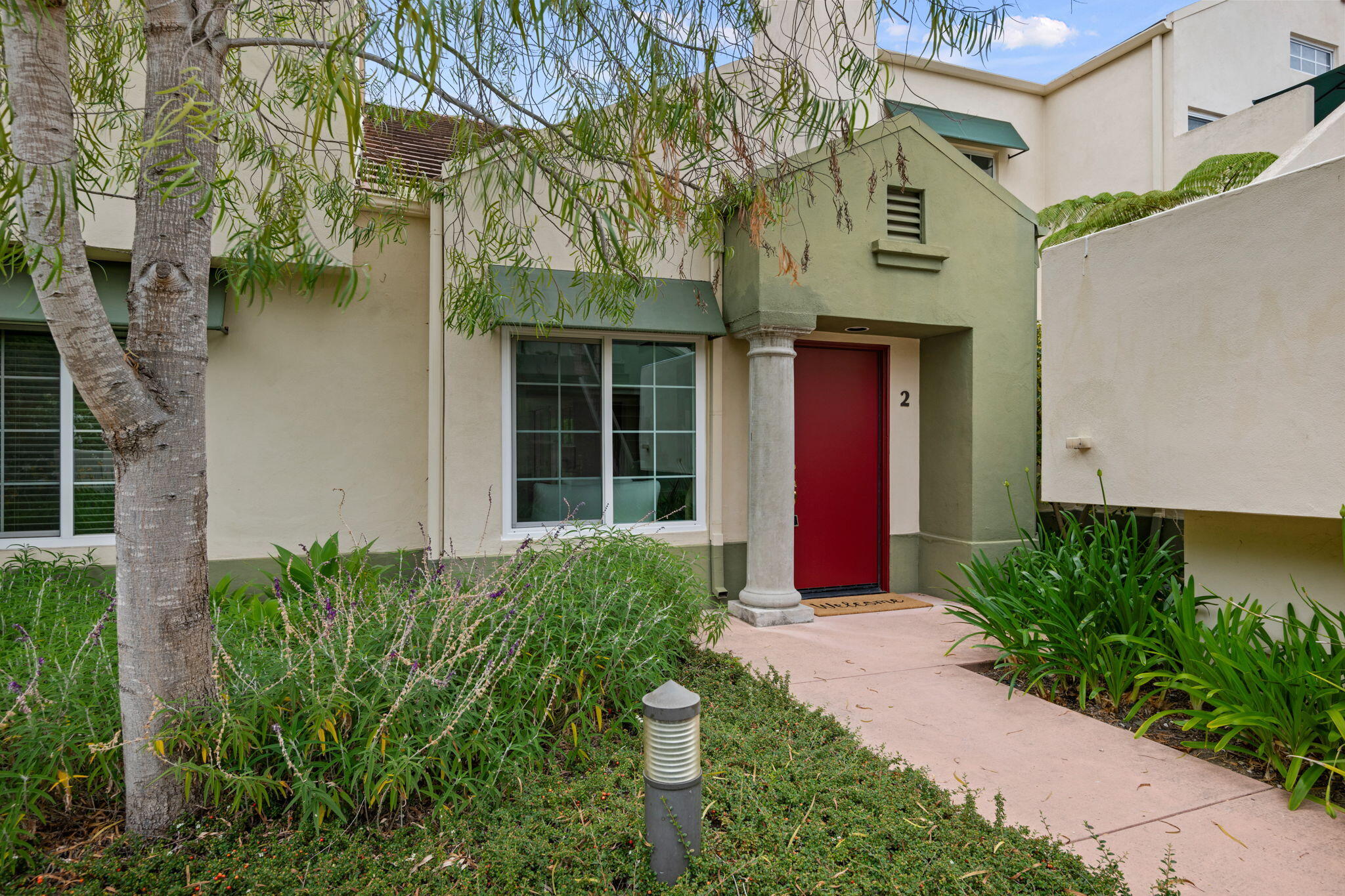 3773 Greggory Way, 2