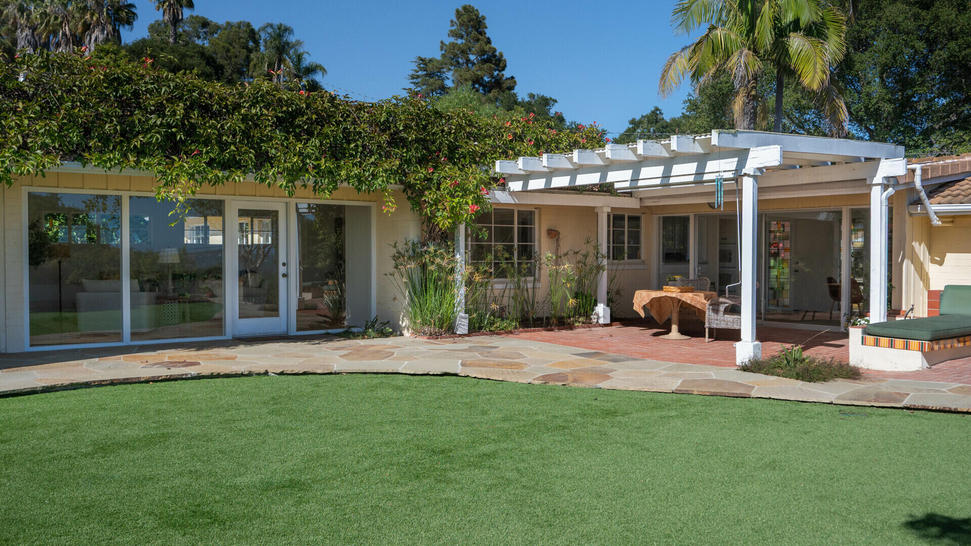 111 Canyon Acres Drive