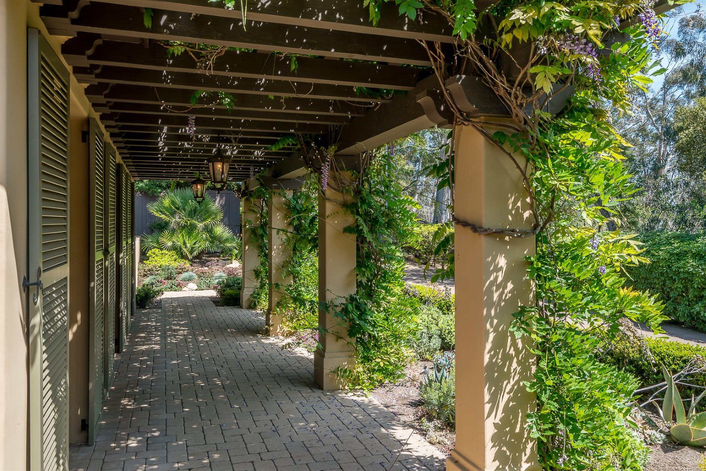 741 Hot Springs Road