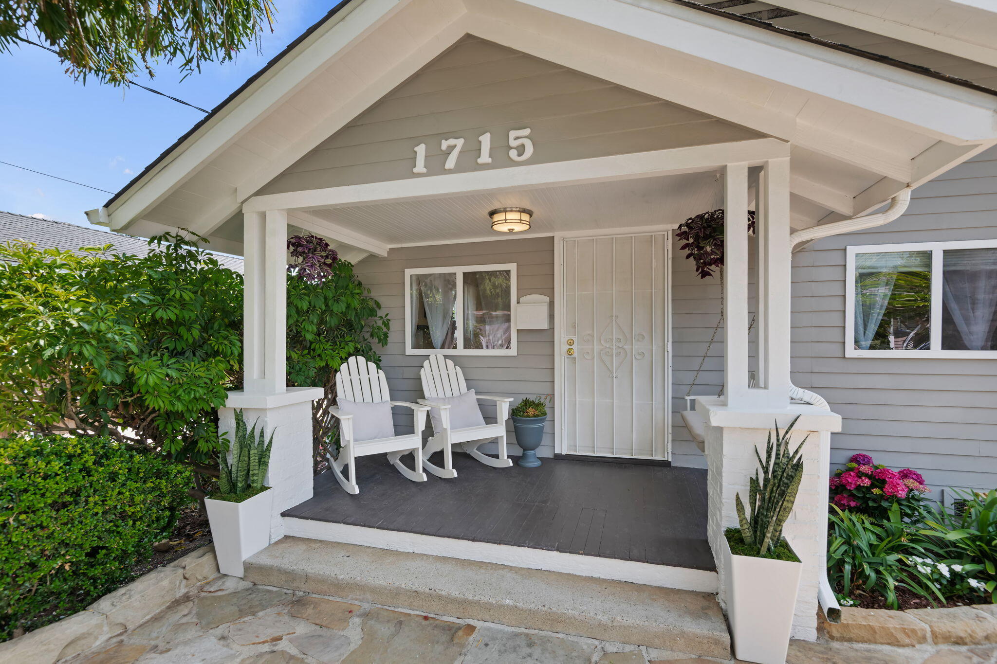 1715 Sunset Avenue