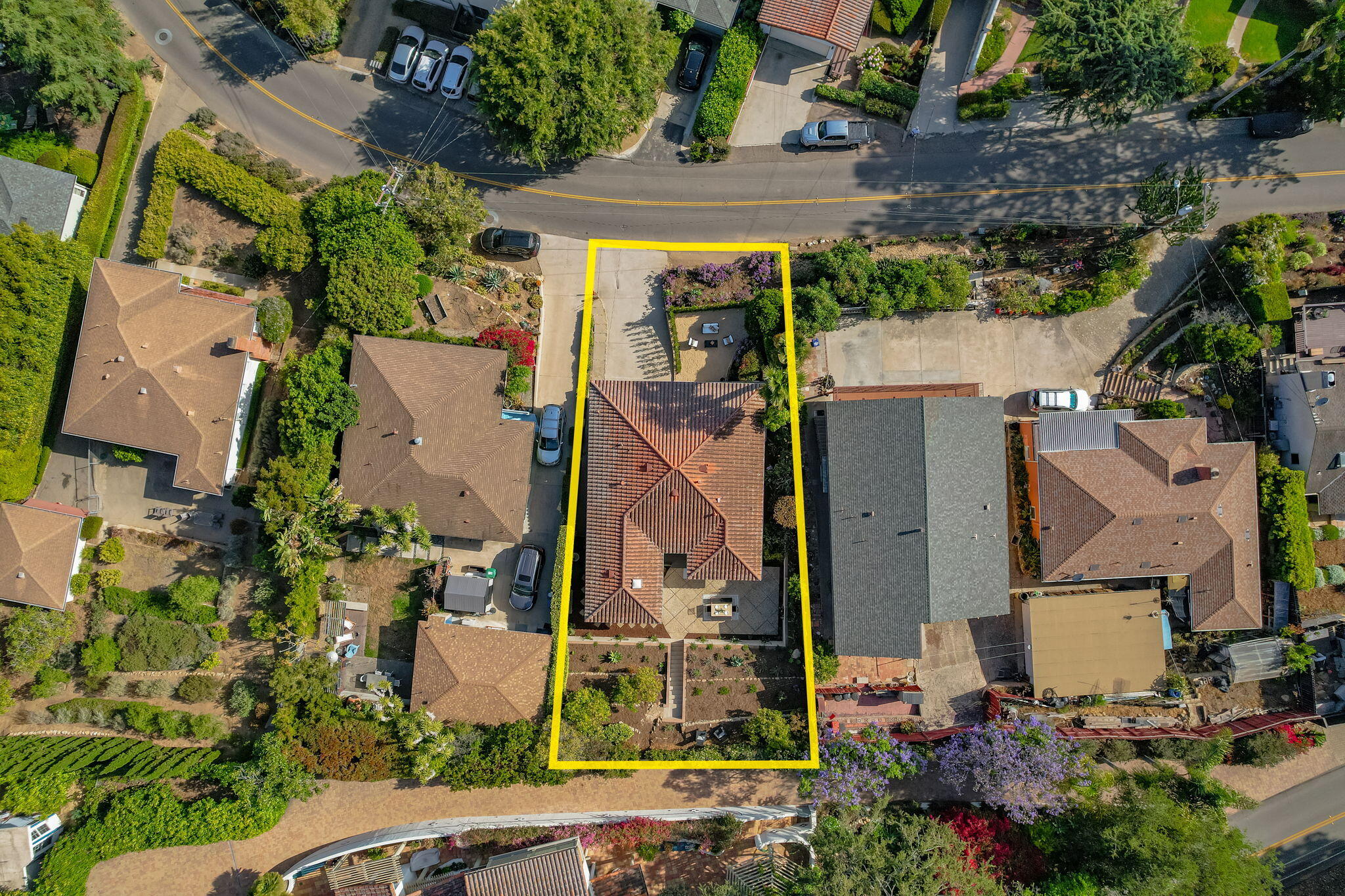 1536 Eucalyptus Hill Road