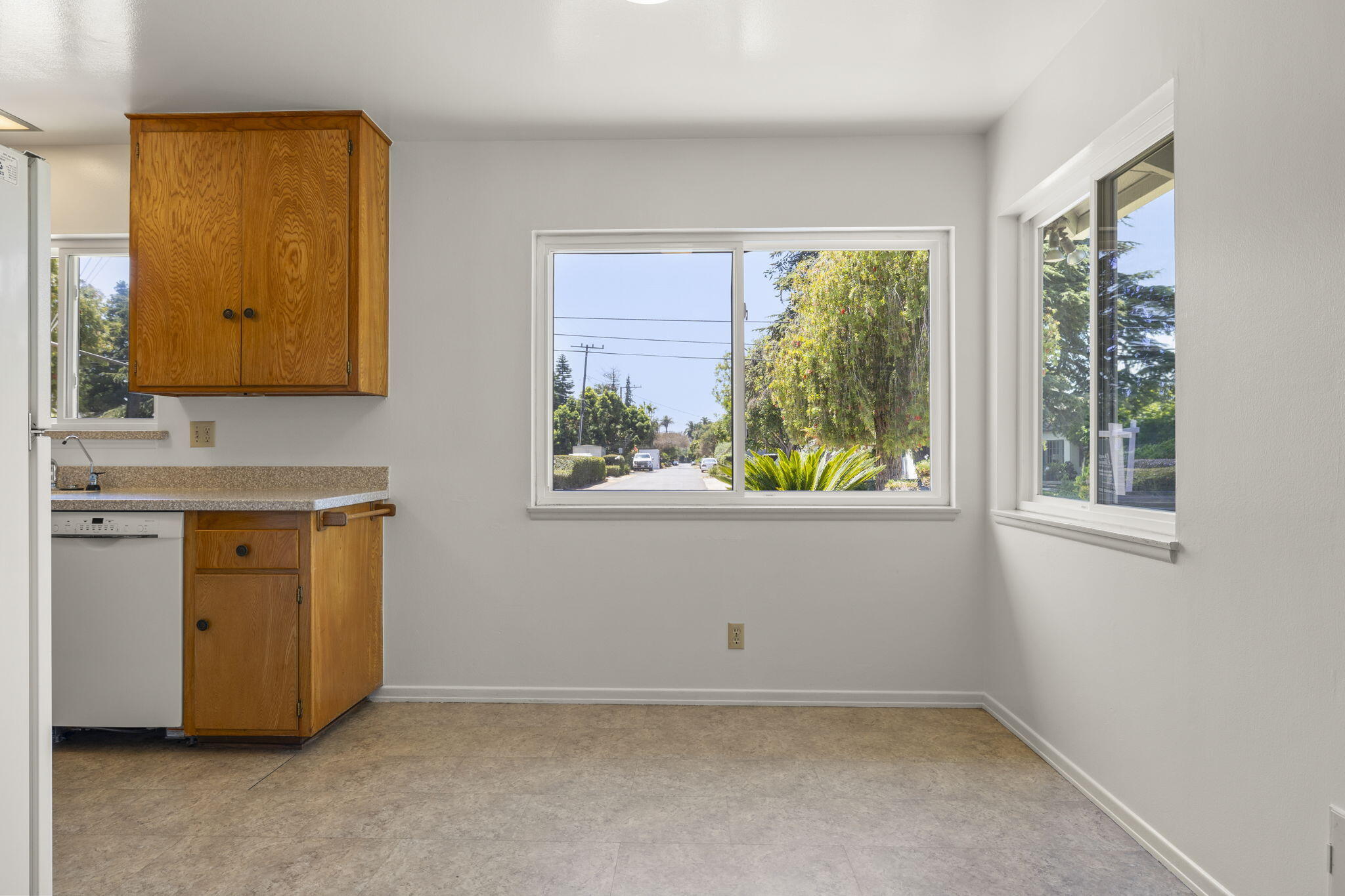 302 Arroyo Road