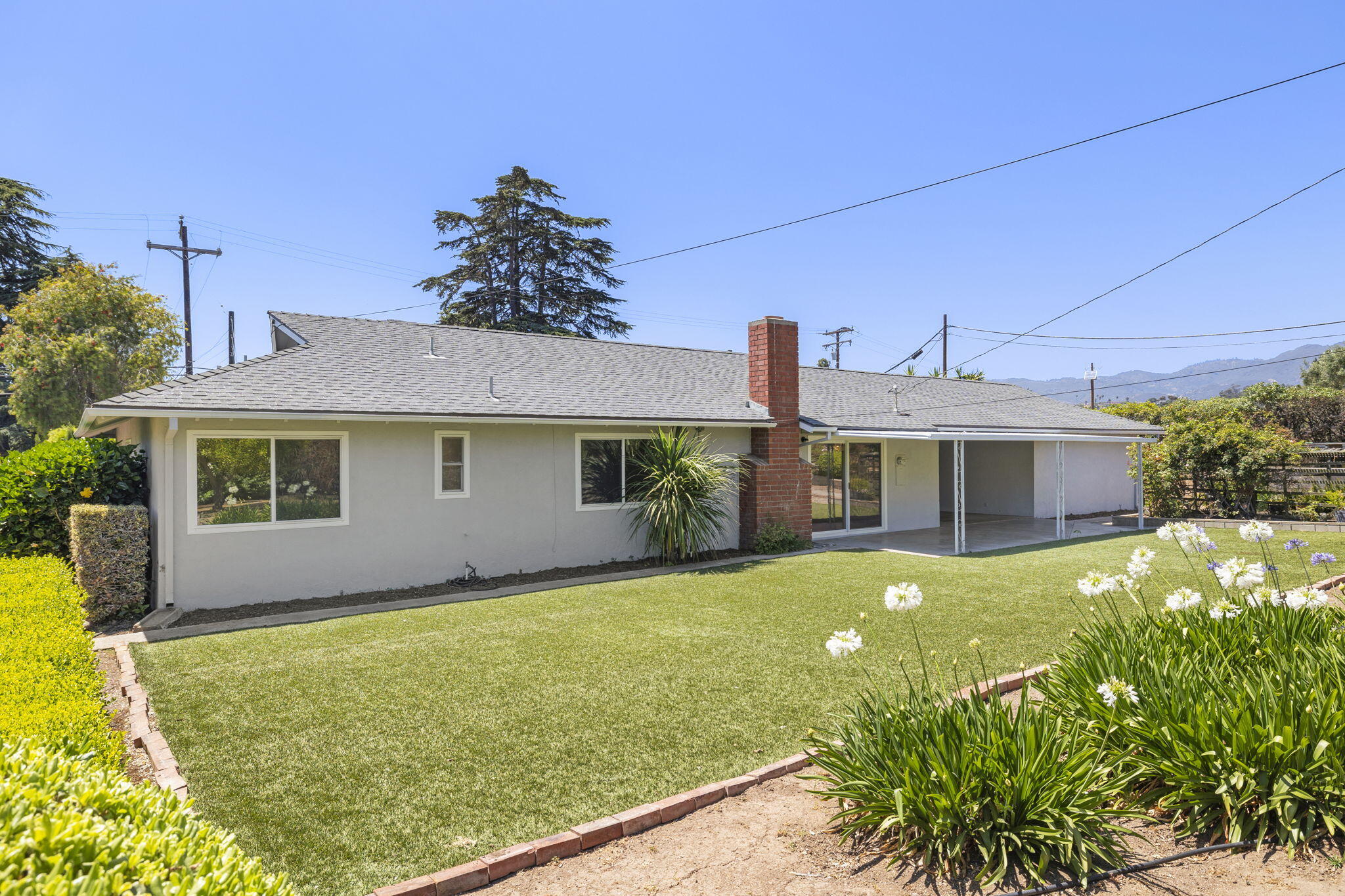 302 Arroyo Road