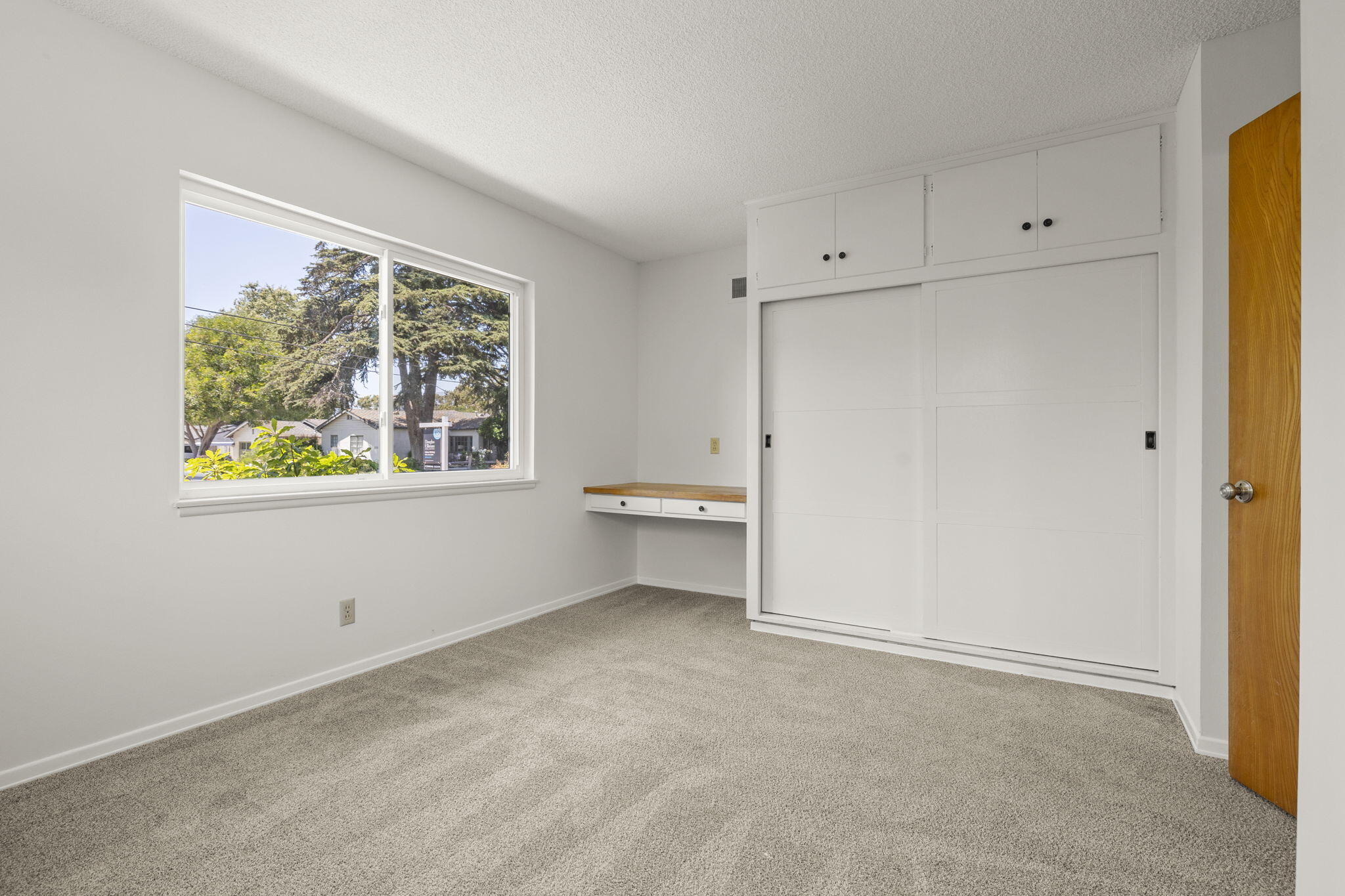 302 Arroyo Road