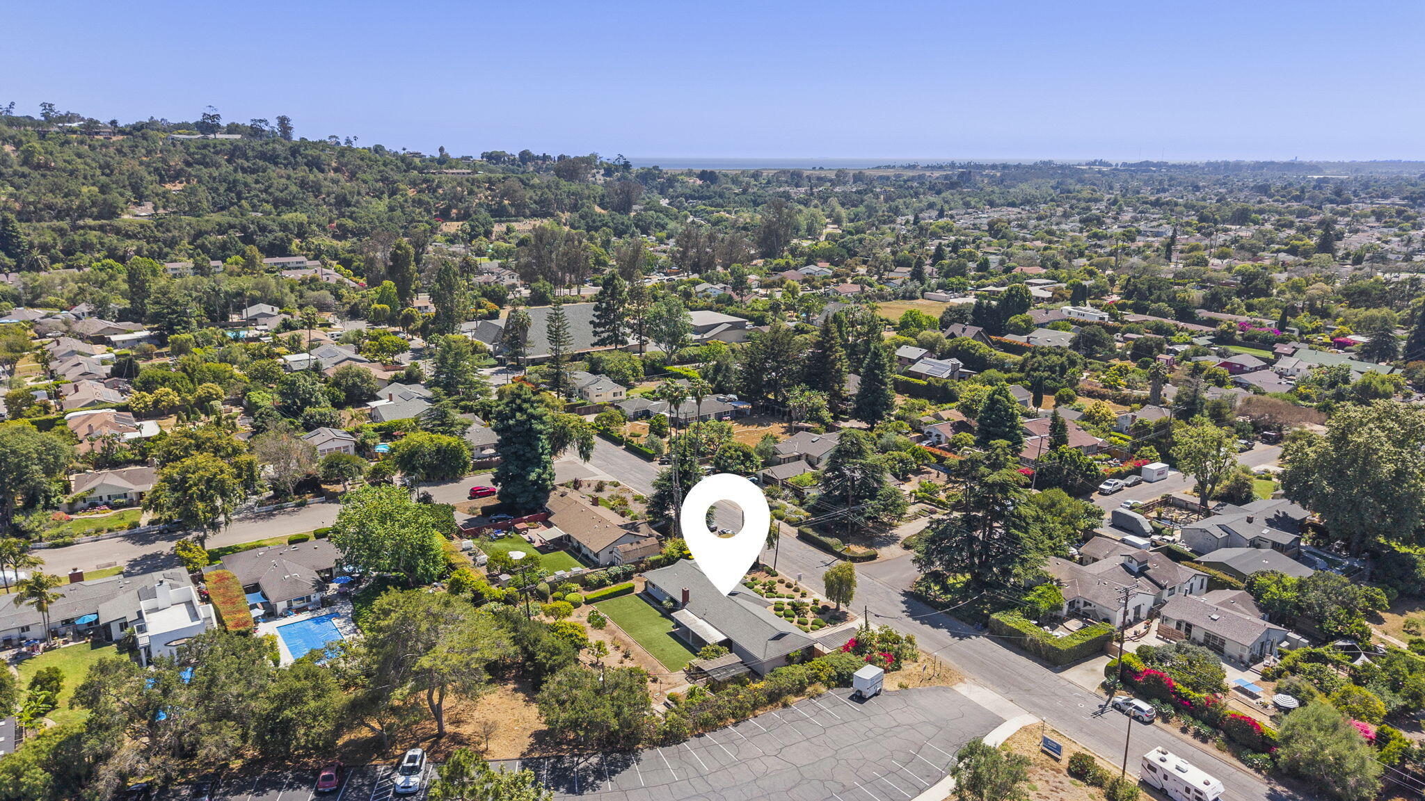 302 Arroyo Road
