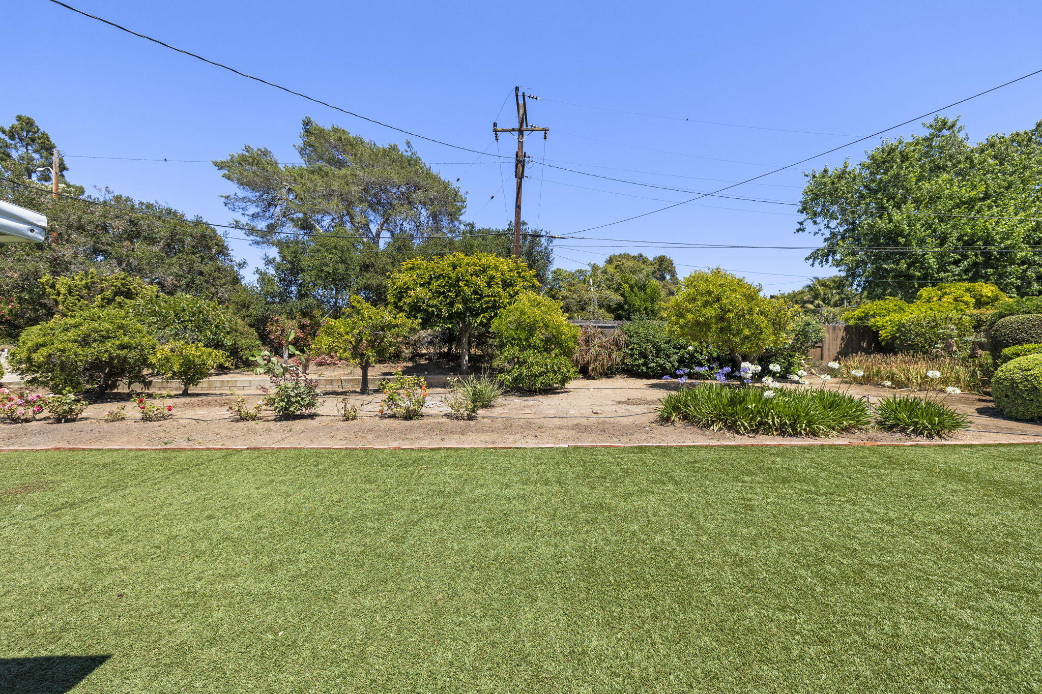 302 Arroyo Road