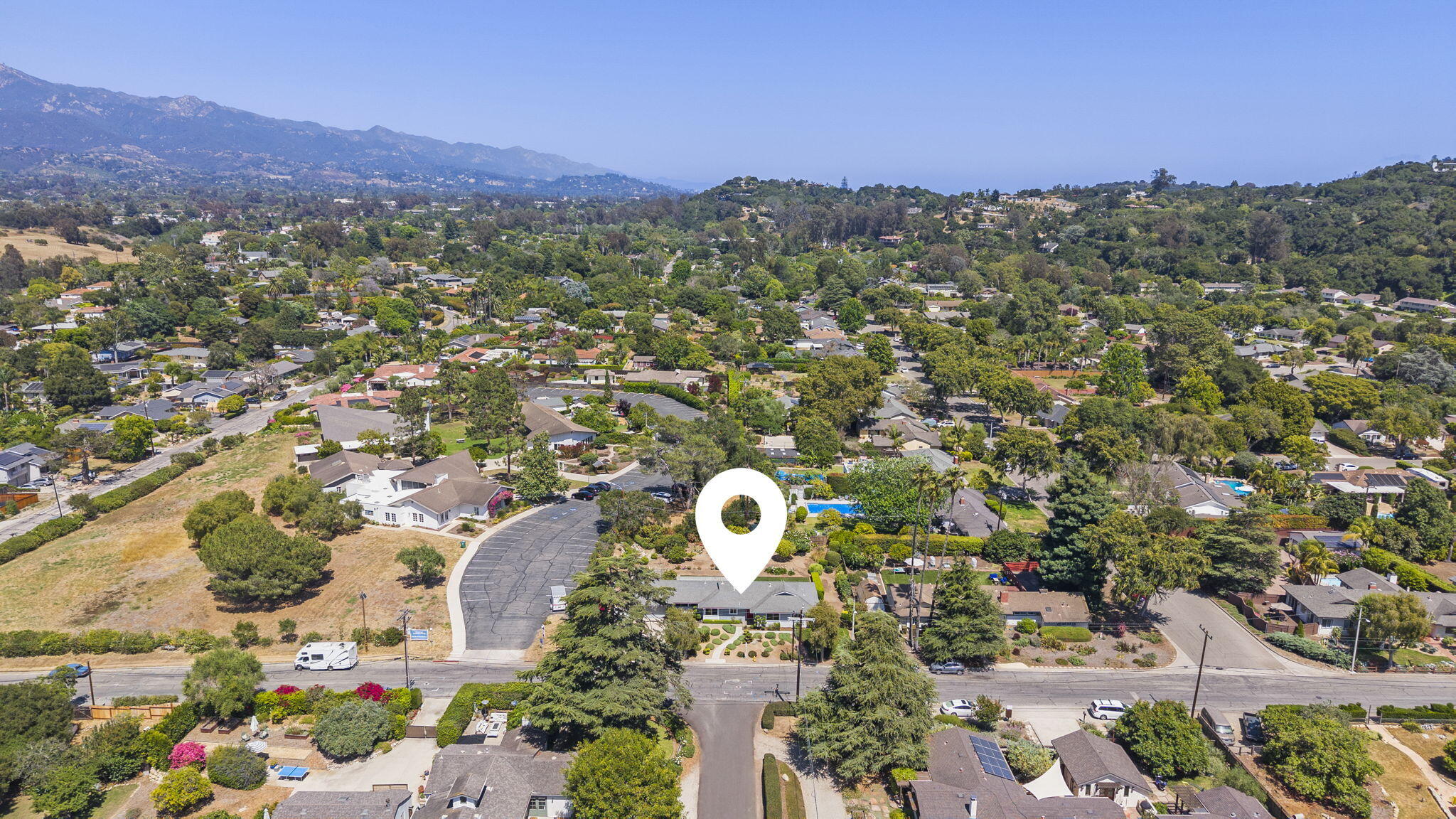 302 Arroyo Road