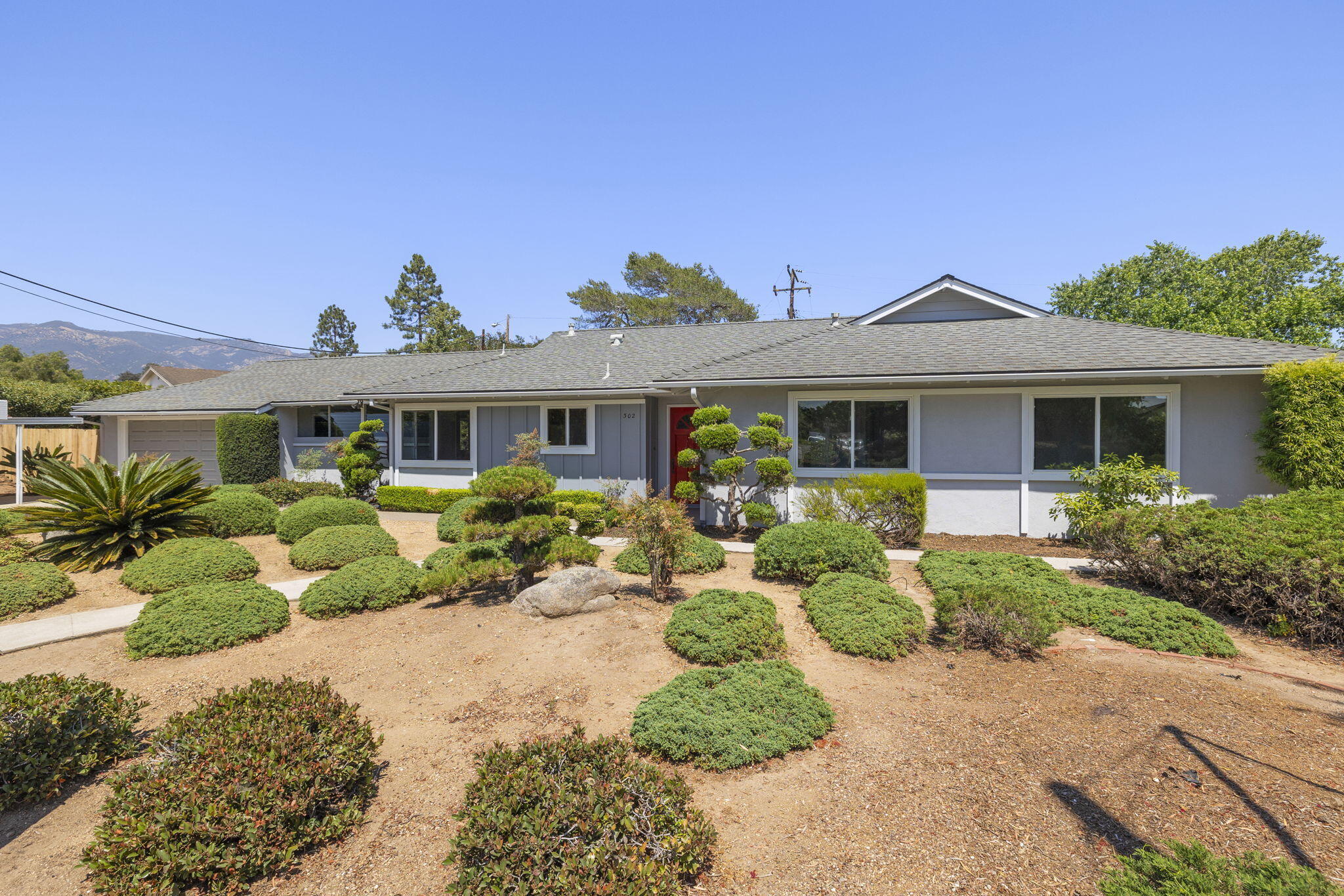 302 Arroyo Road