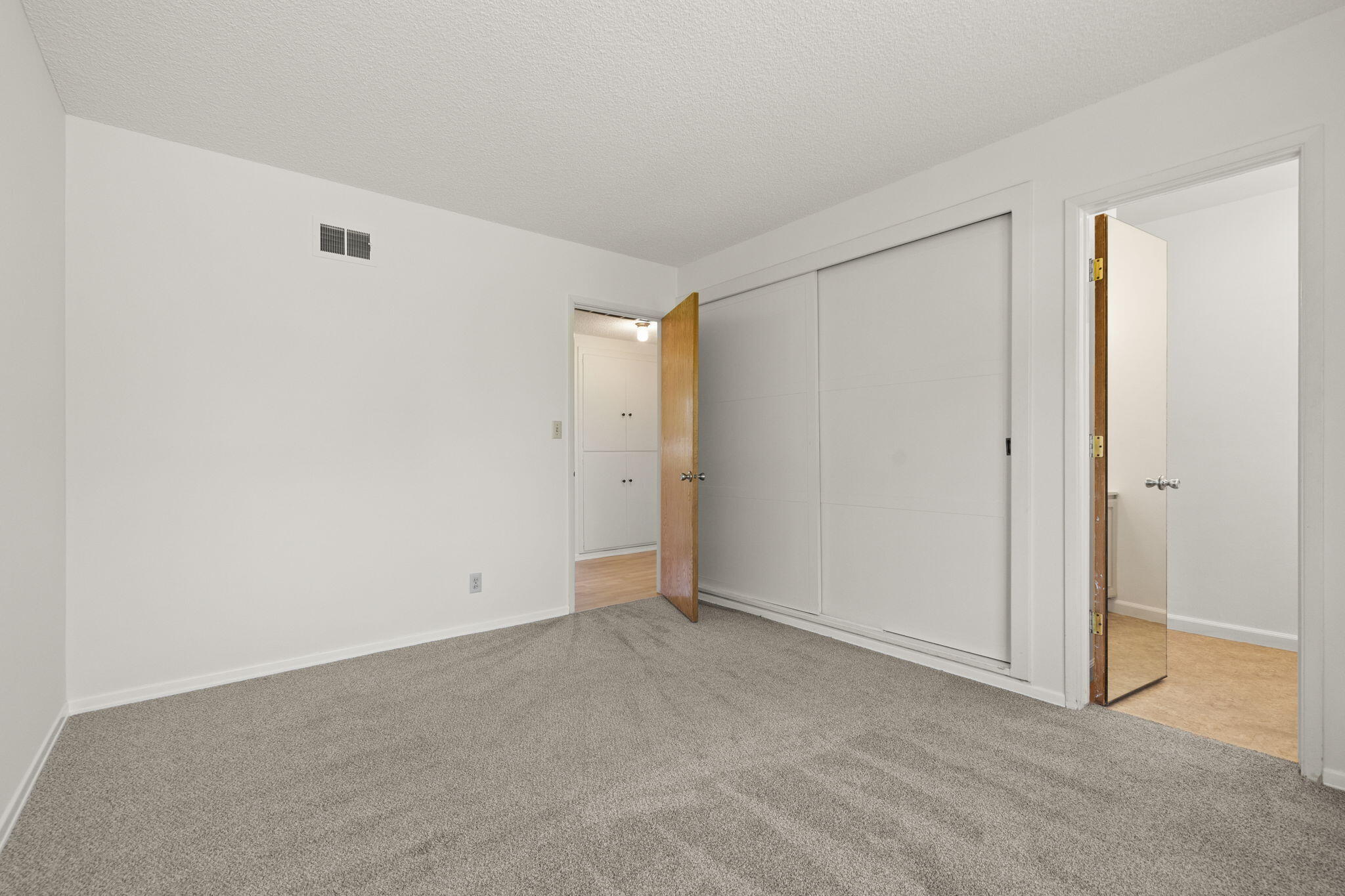 302 Arroyo Road