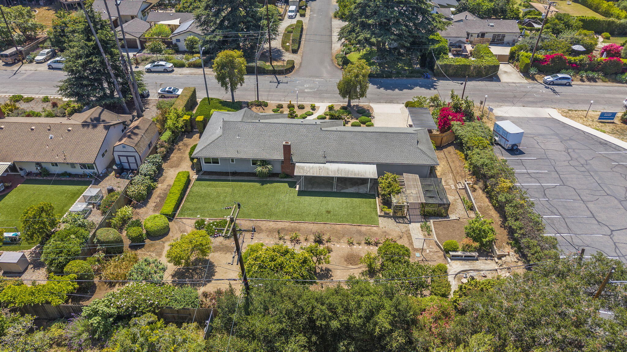 302 Arroyo Road