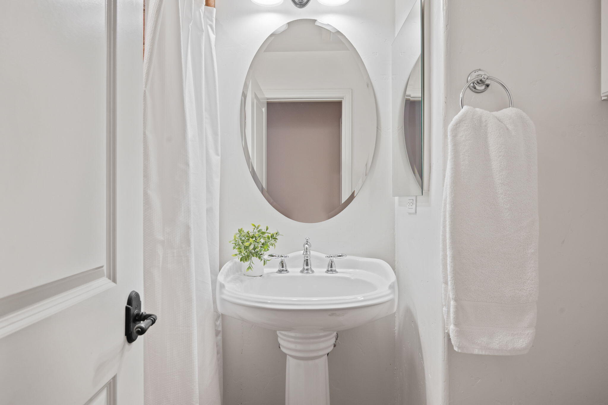 208 Santa Barbara Street Unit: A