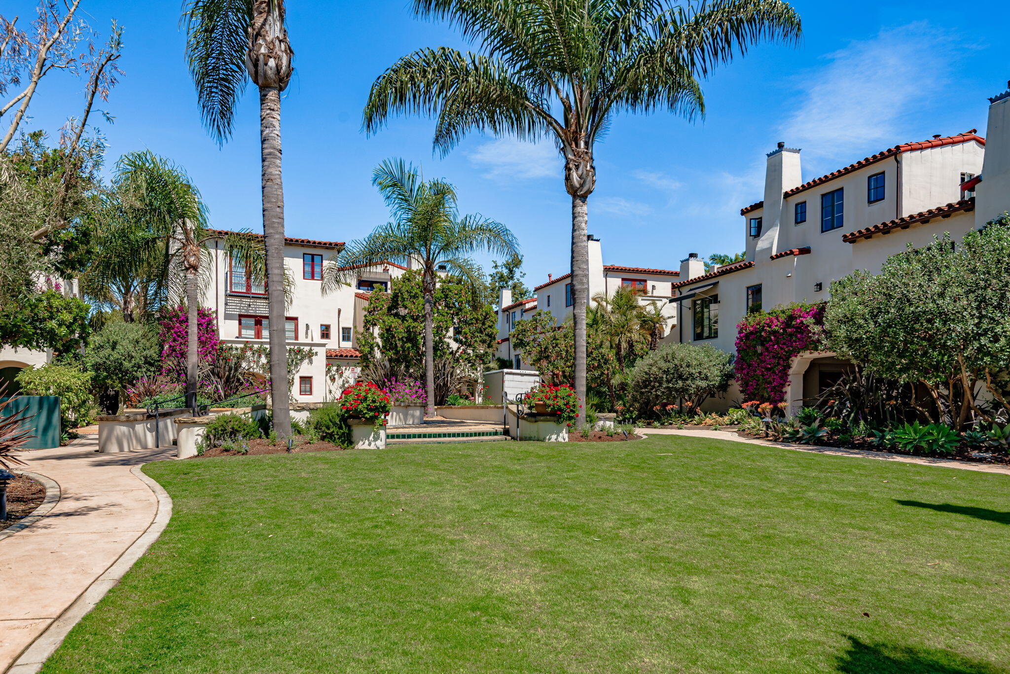 208 Santa Barbara Street Unit: A