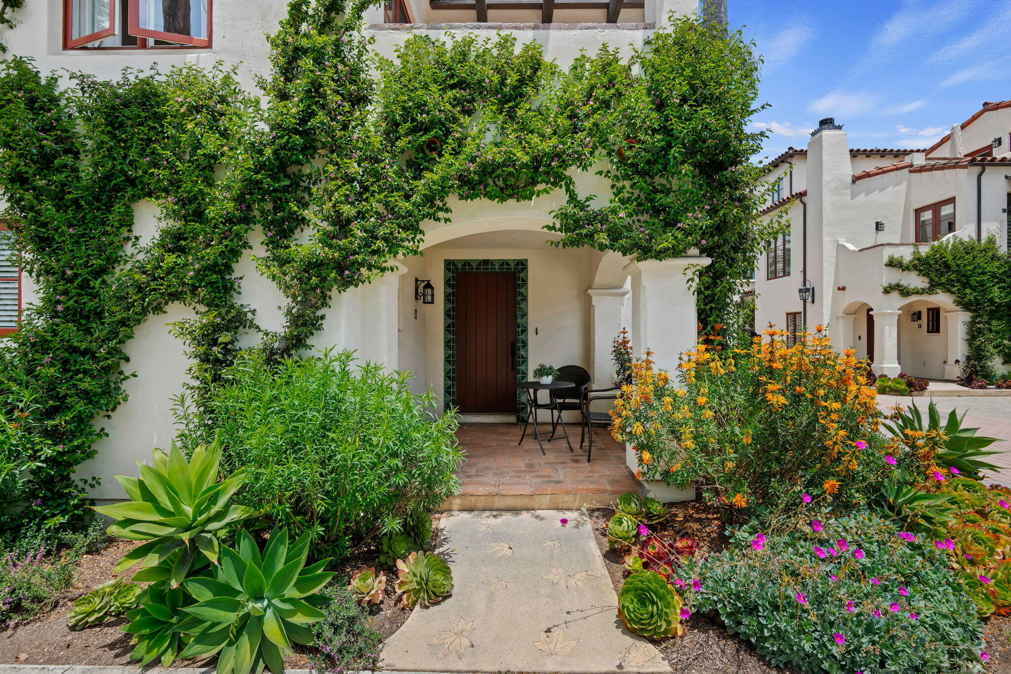 208 Santa Barbara Street Unit: A
