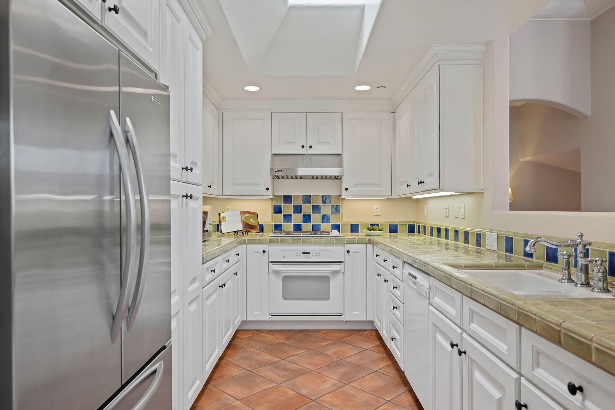 208 Santa Barbara Street Unit: A