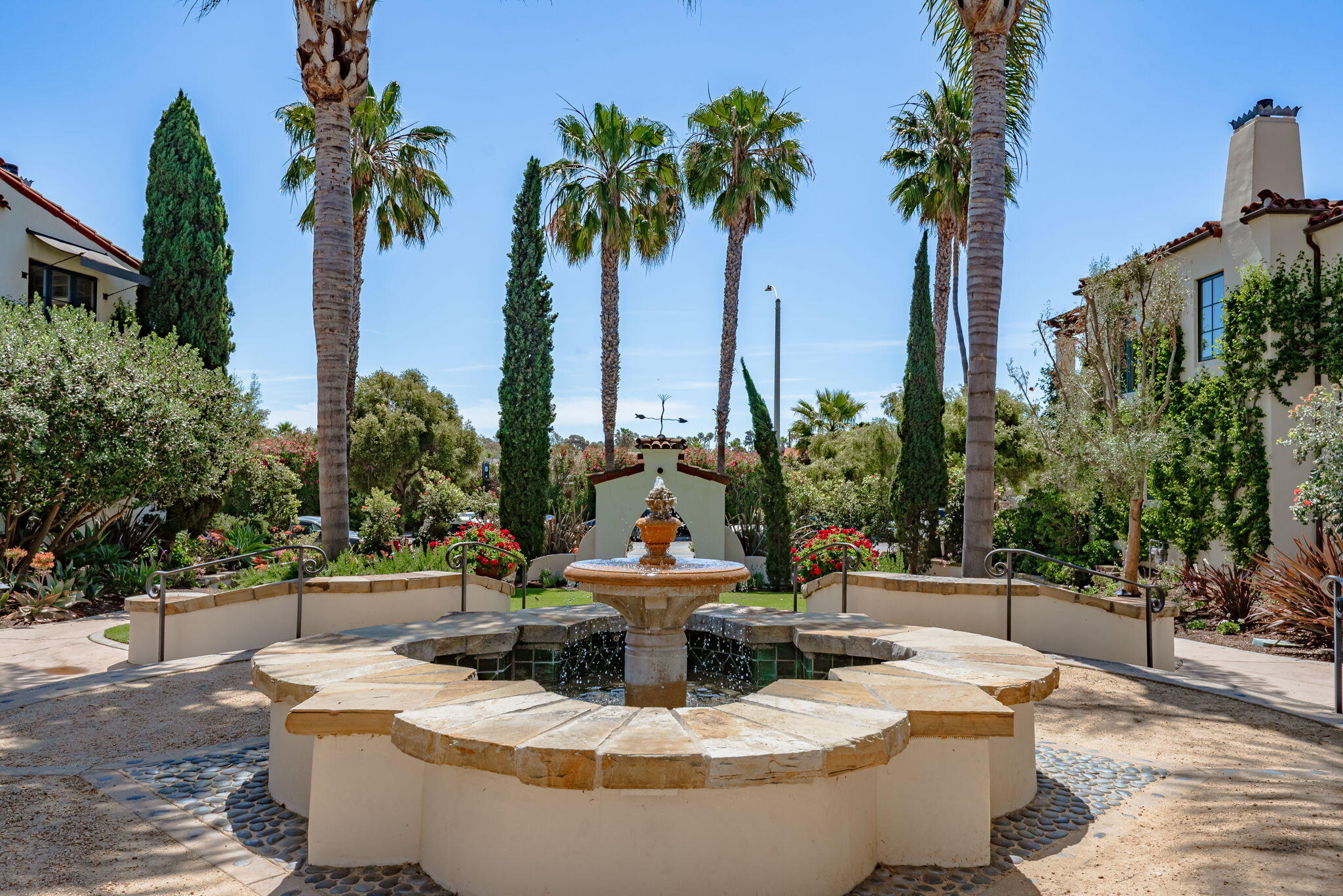 208 Santa Barbara Street Unit: A