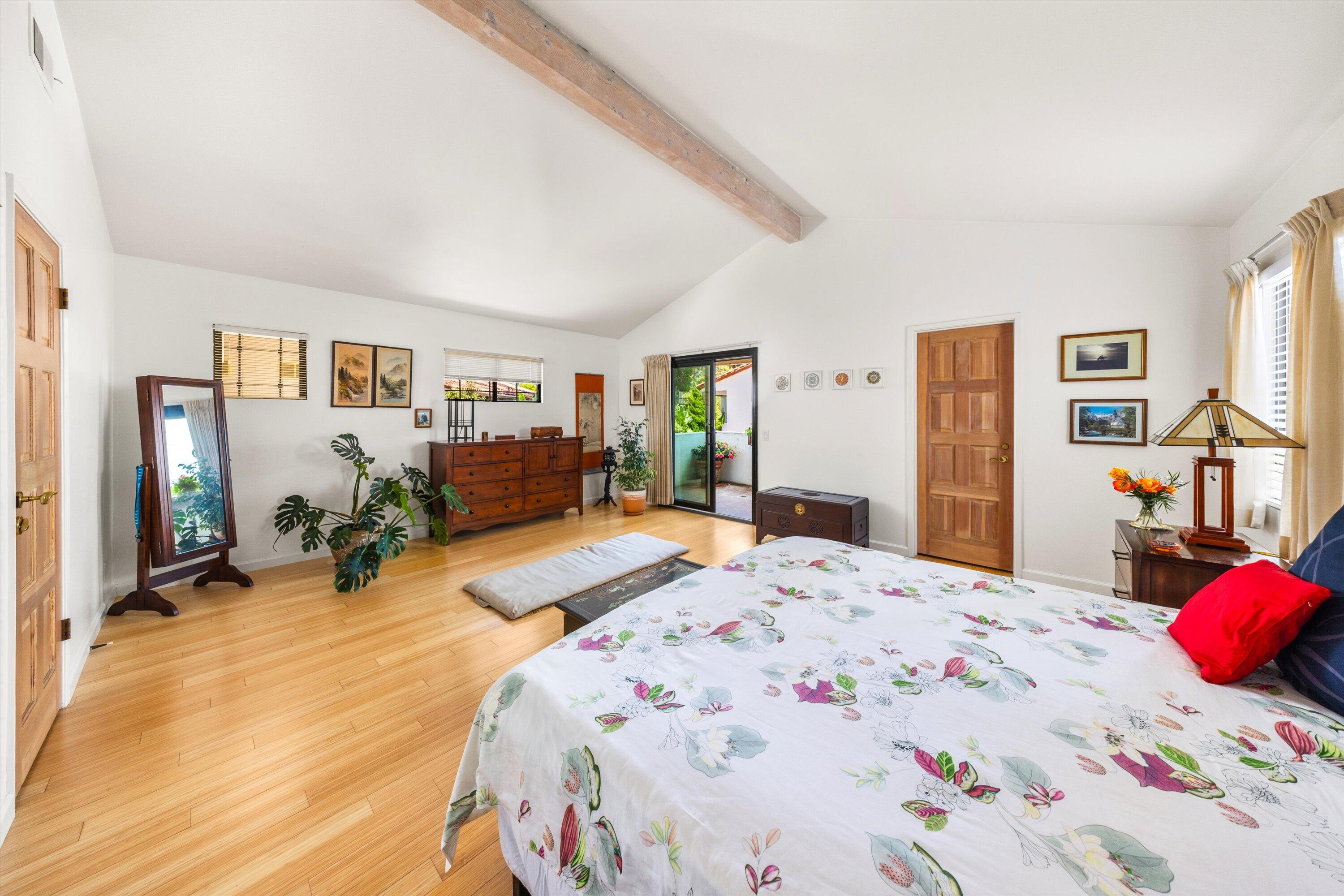 521 E Anapamu Street A2