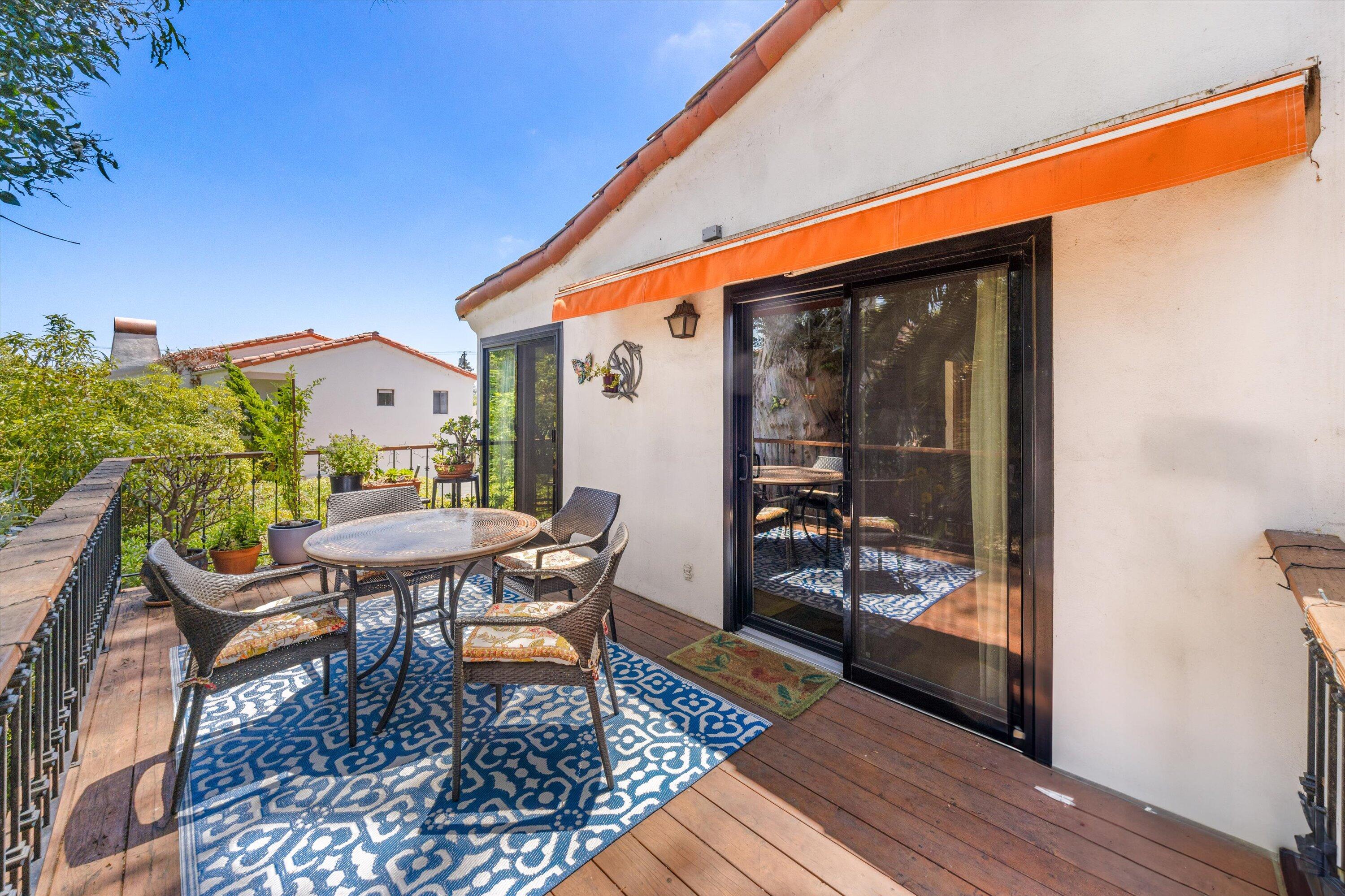 521 E Anapamu Street A2