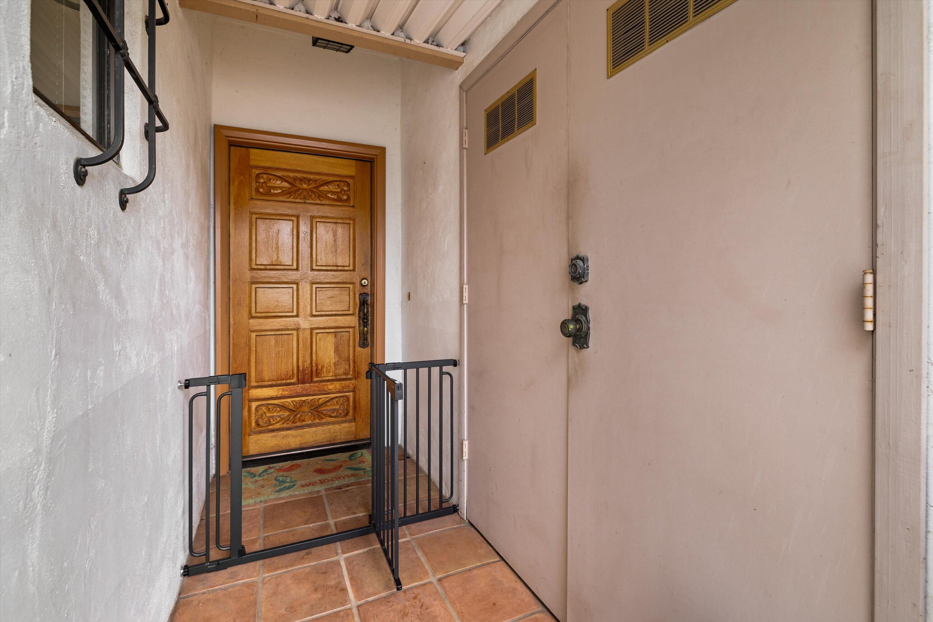 521 E Anapamu Street A2