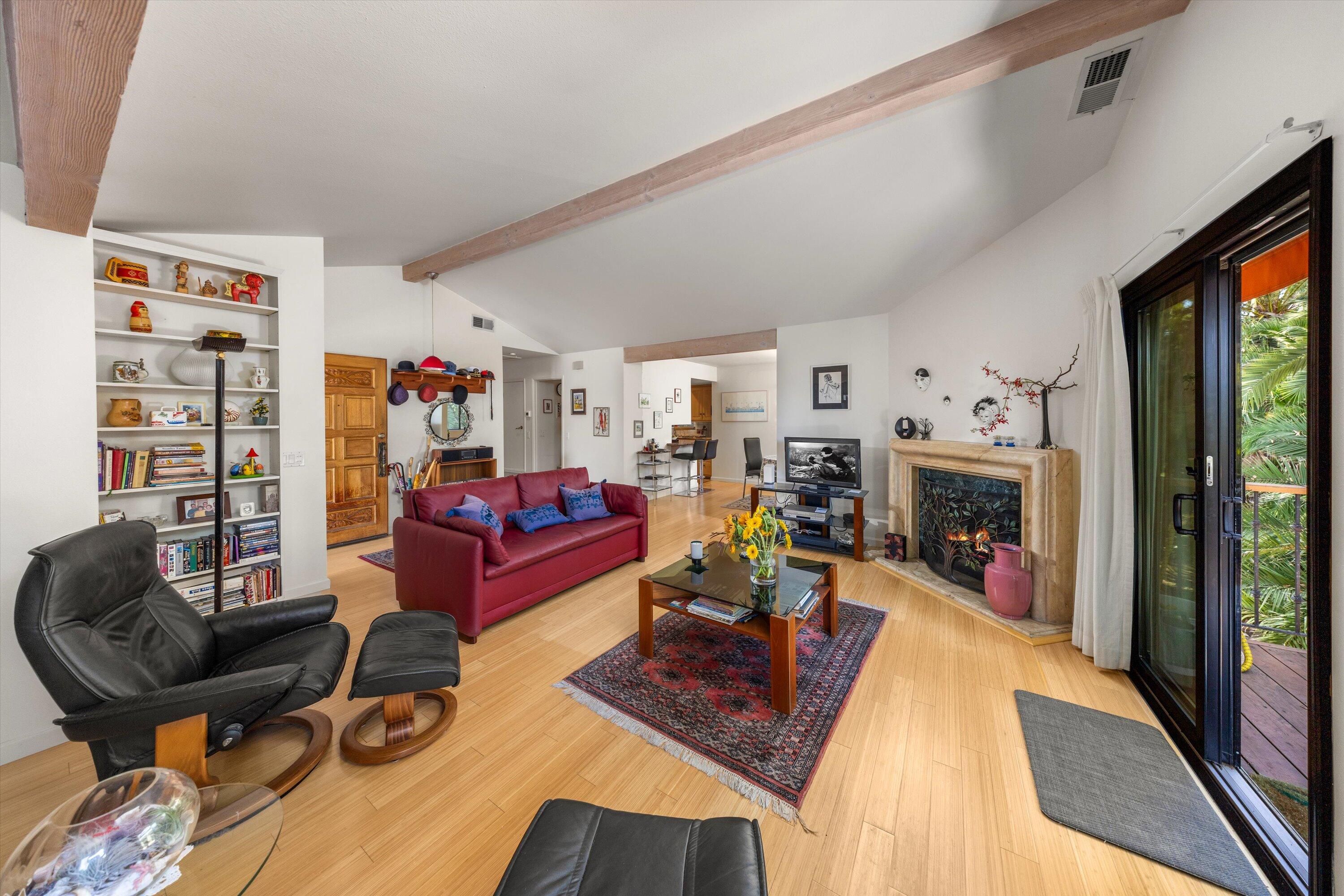 521 E Anapamu Street A2