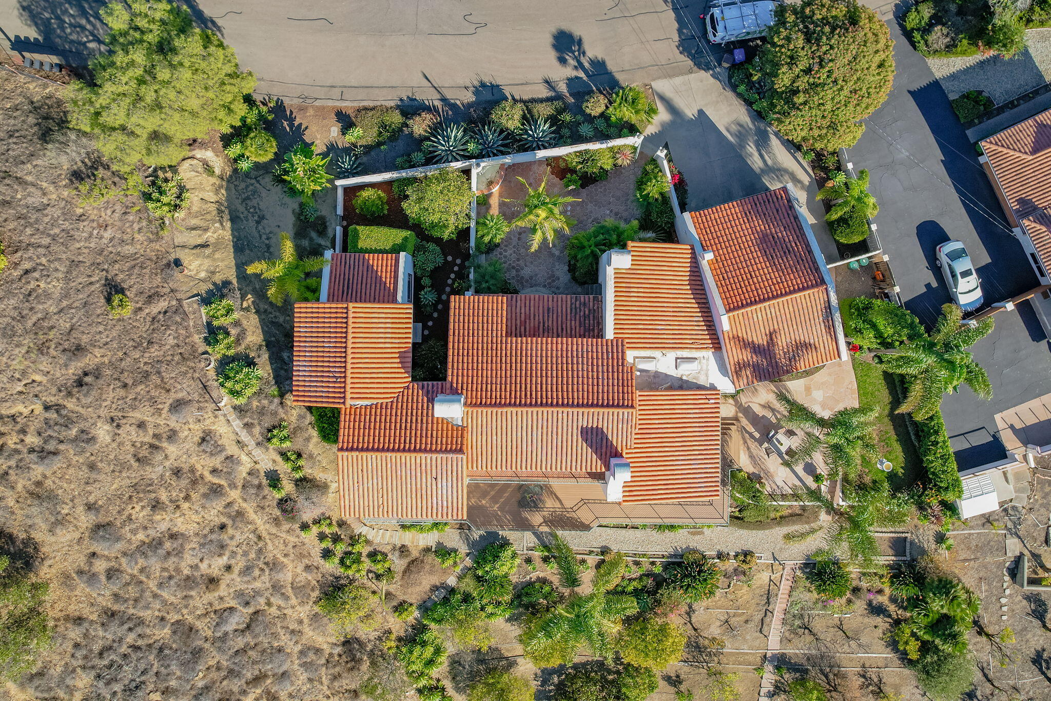 1423 Camino Manadero
