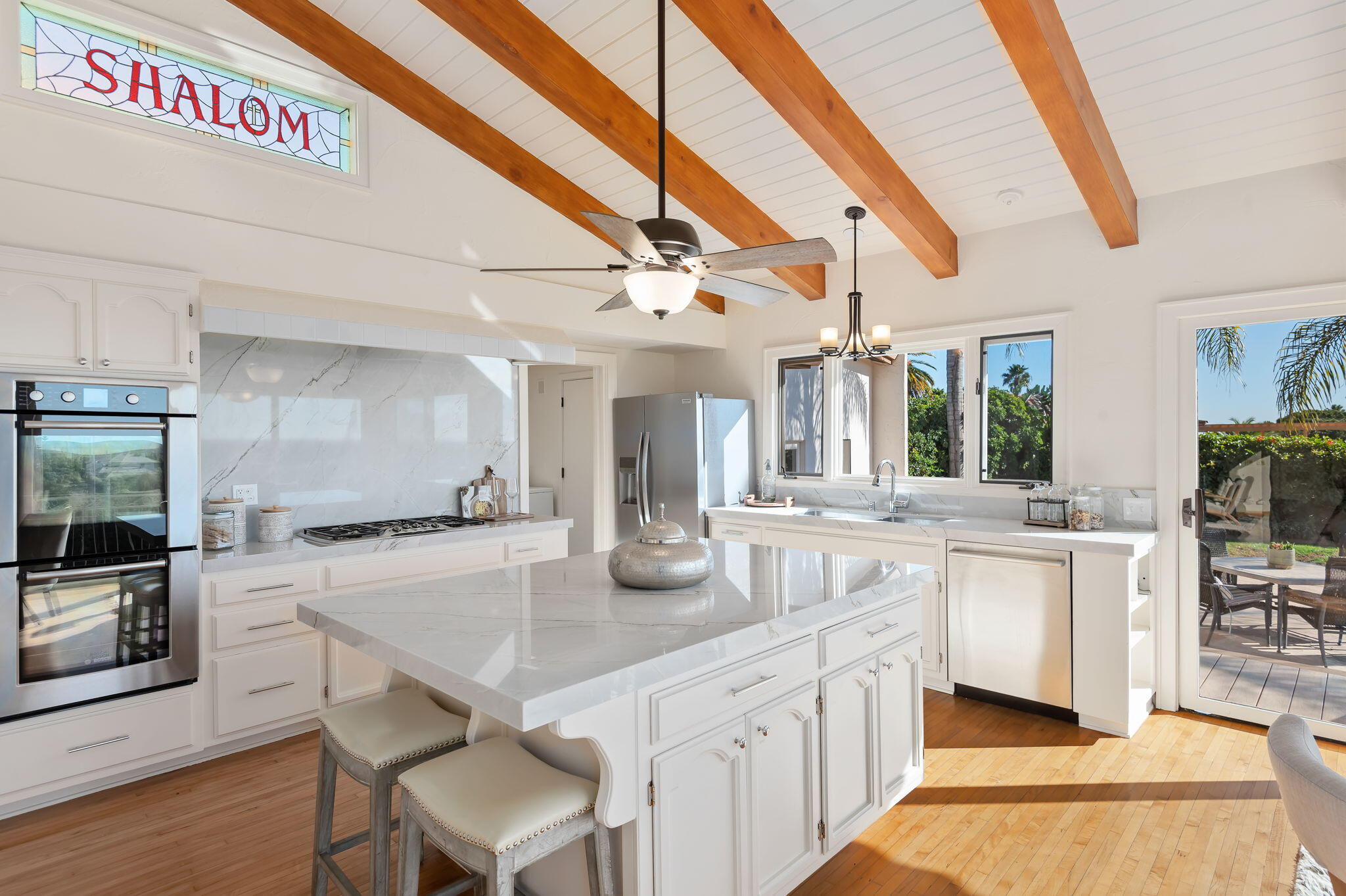 1423 Camino Manadero