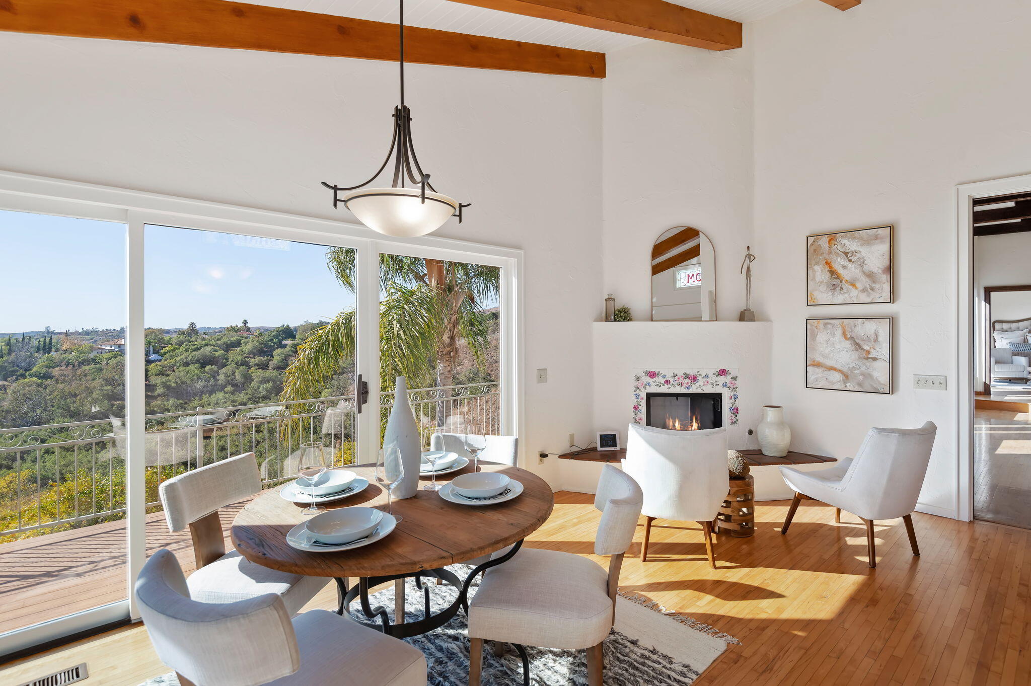 1423 Camino Manadero