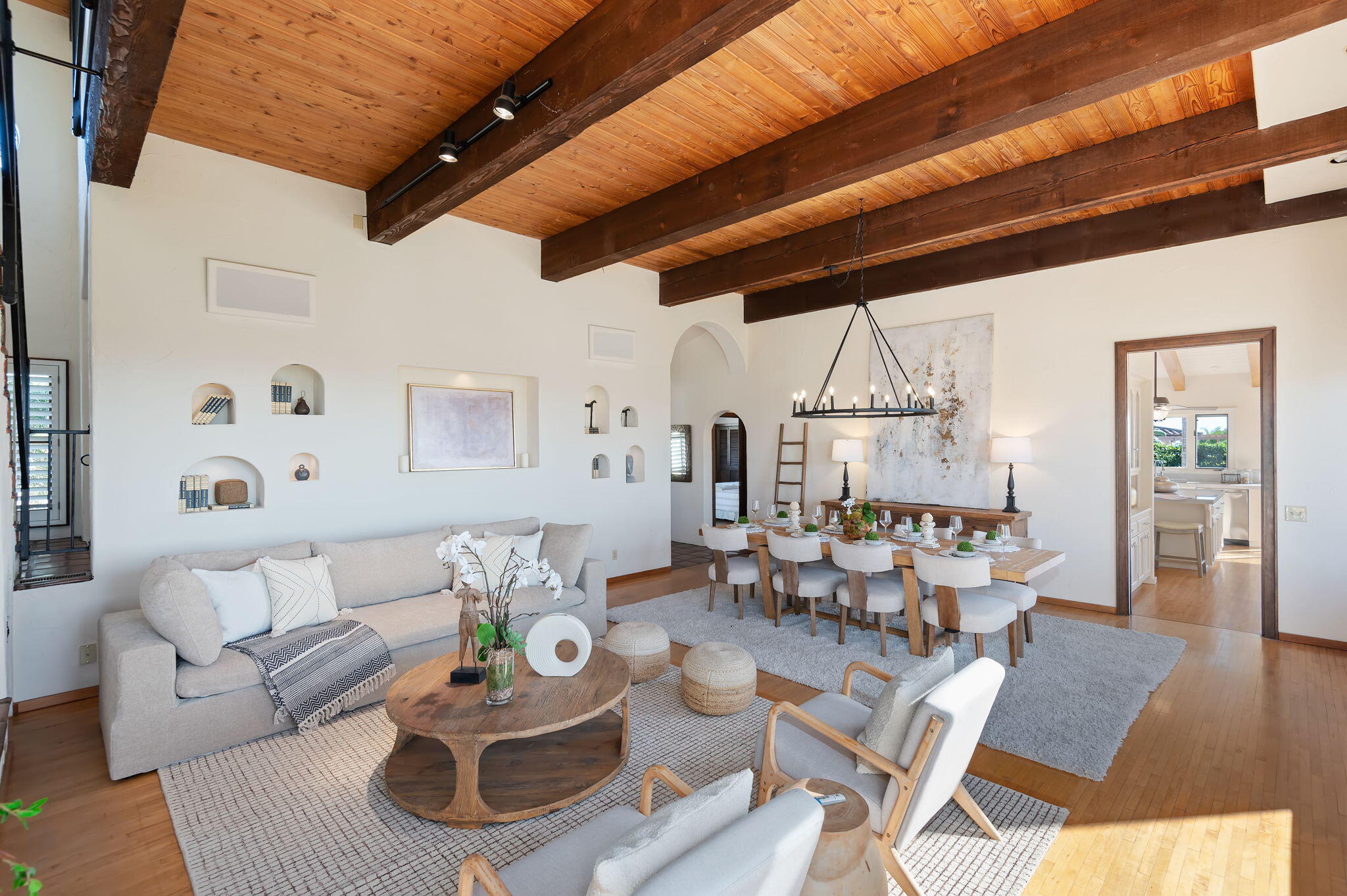 1423 Camino Manadero