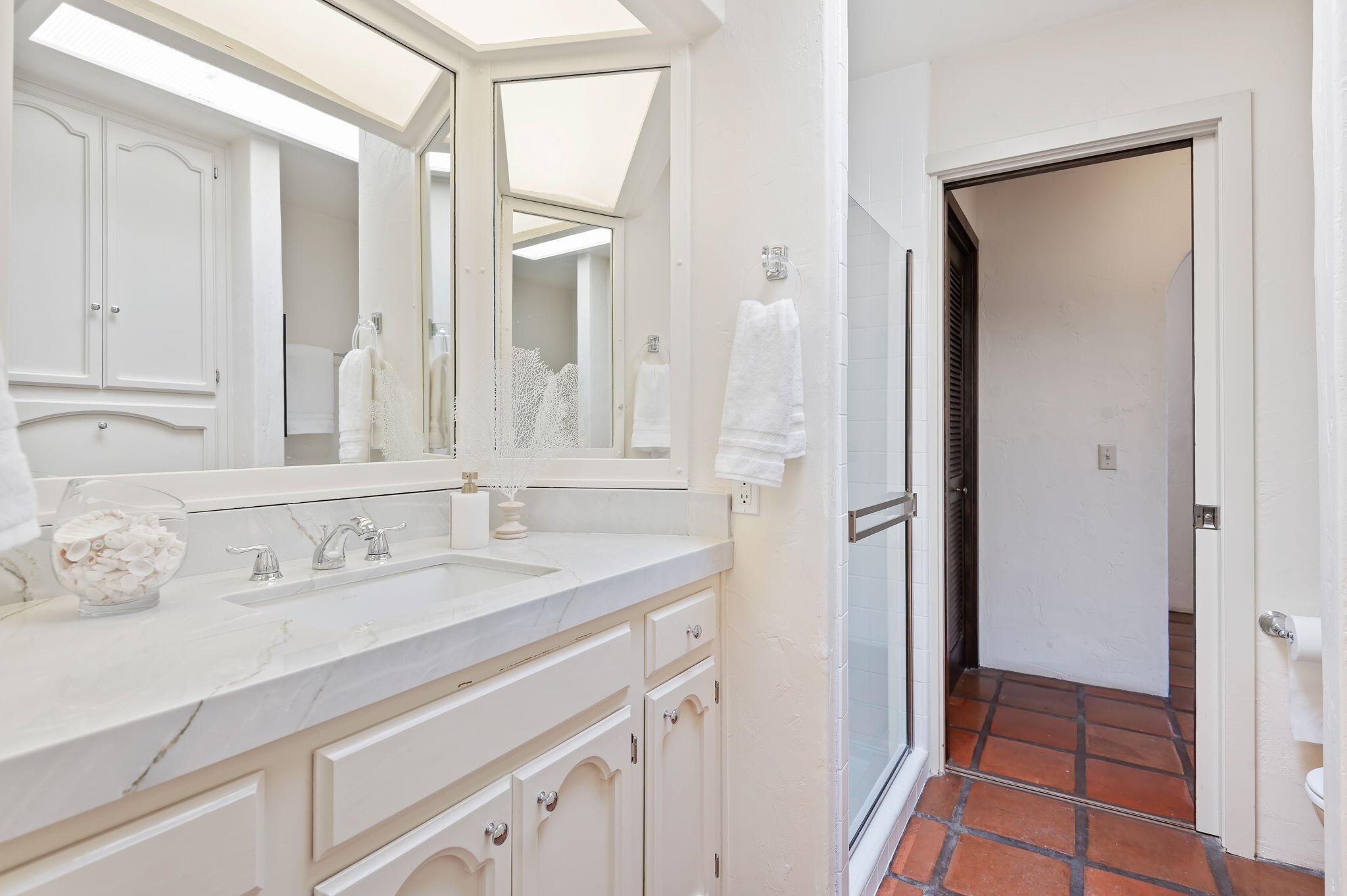 1423 Camino Manadero