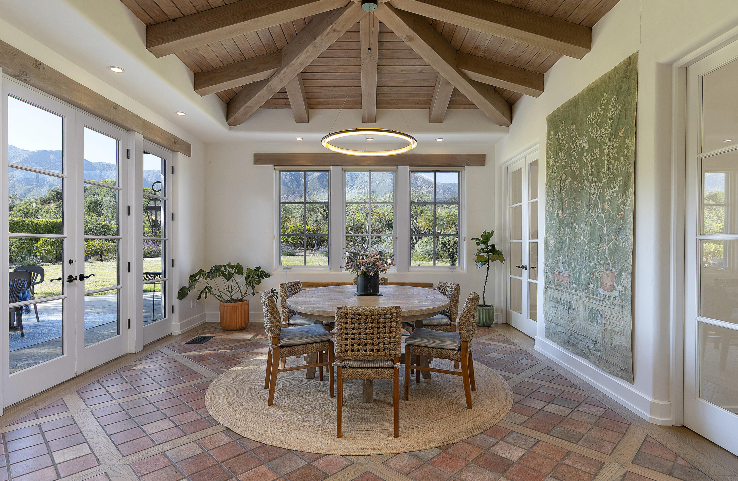 311 Meadowbrook Drive